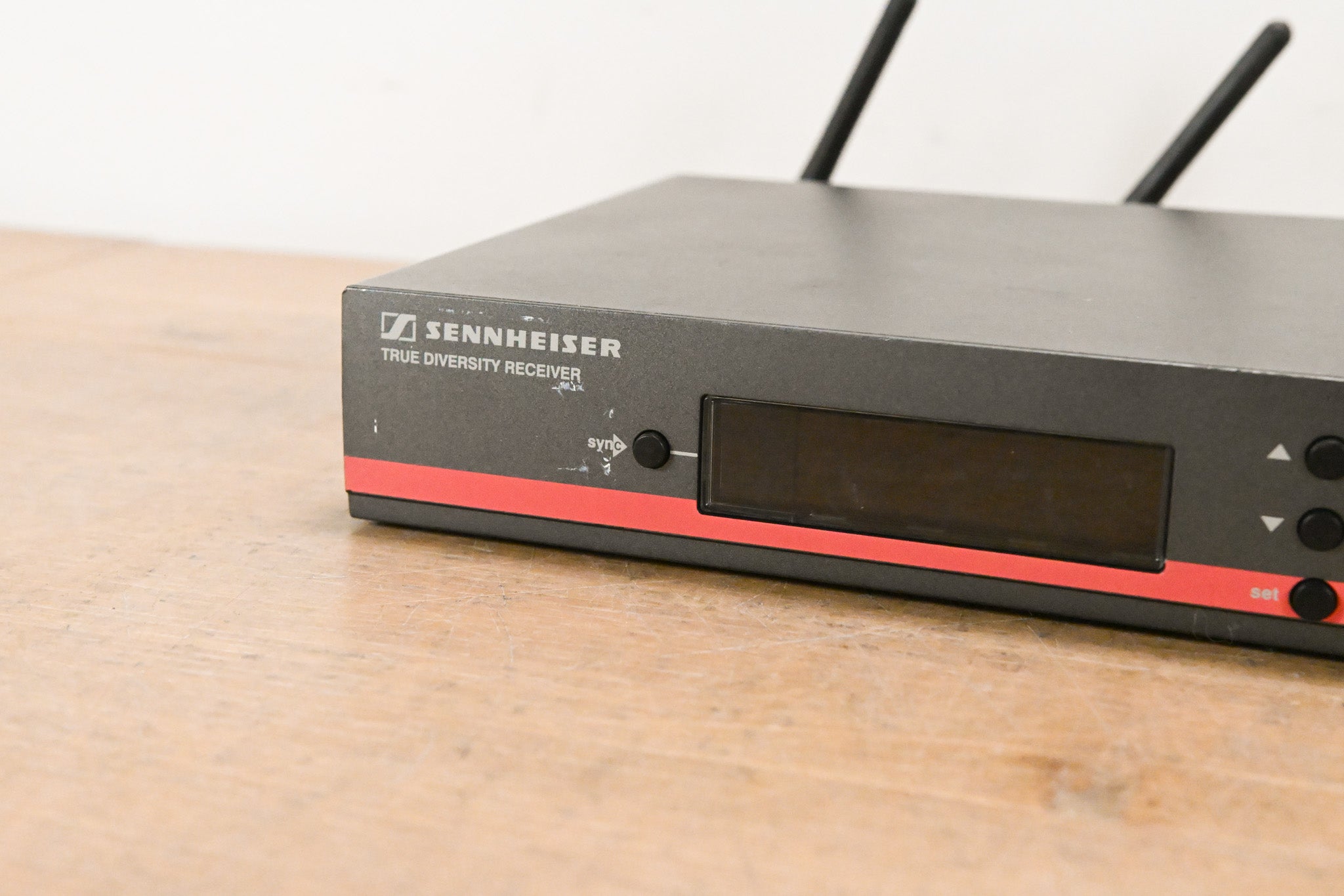 Sennheiser ew 100 G3 Bodypack Wireless System 566-608MHz NO POWER SUPPLY
