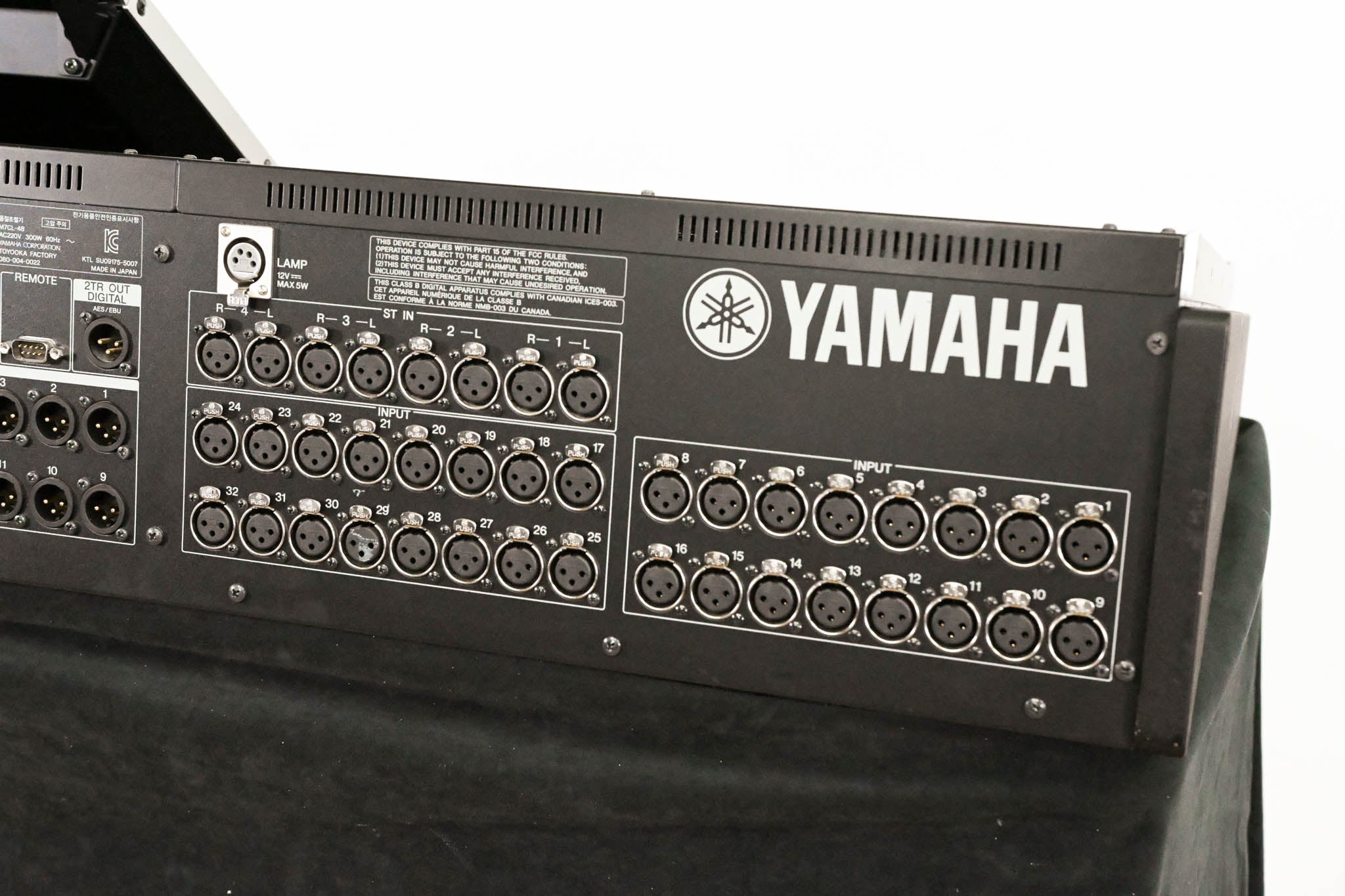 Yamaha M7CL-48 48-Channel Digital Audio Mixing Console