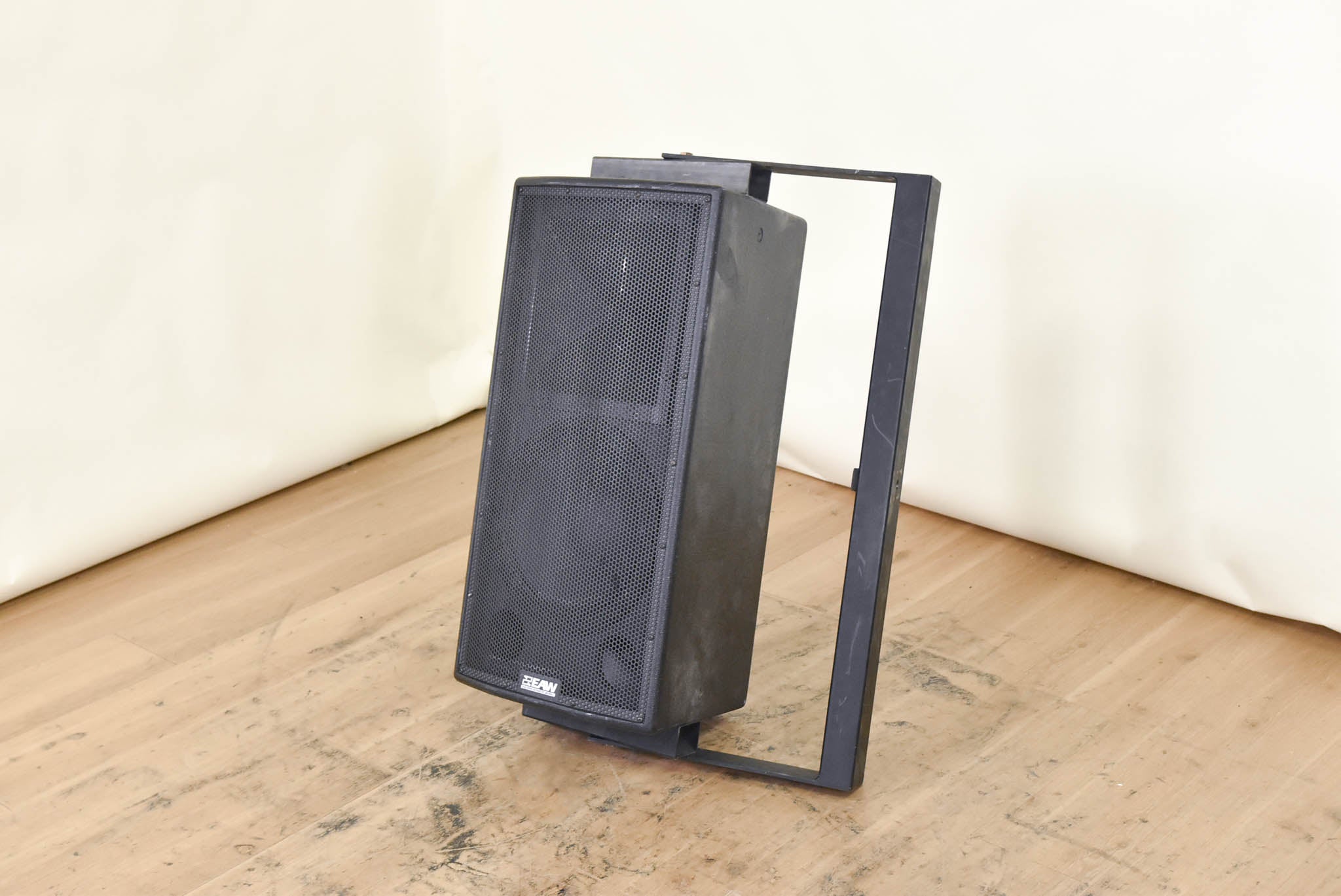 EAW MK2194 Two-Way Full Range Loudspeaker