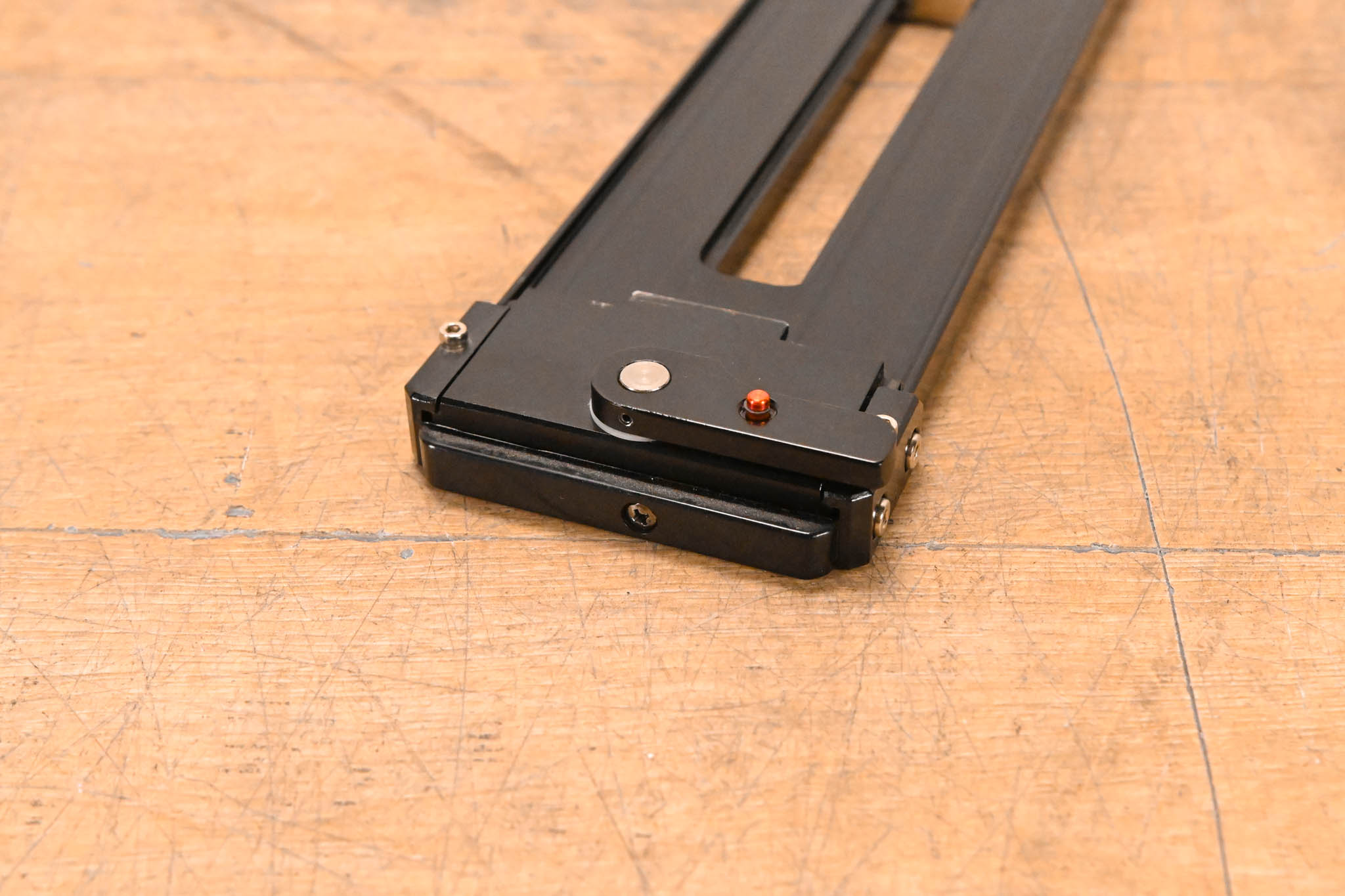 Hitachi TA-Z3 Tripod Quick Release Adapter