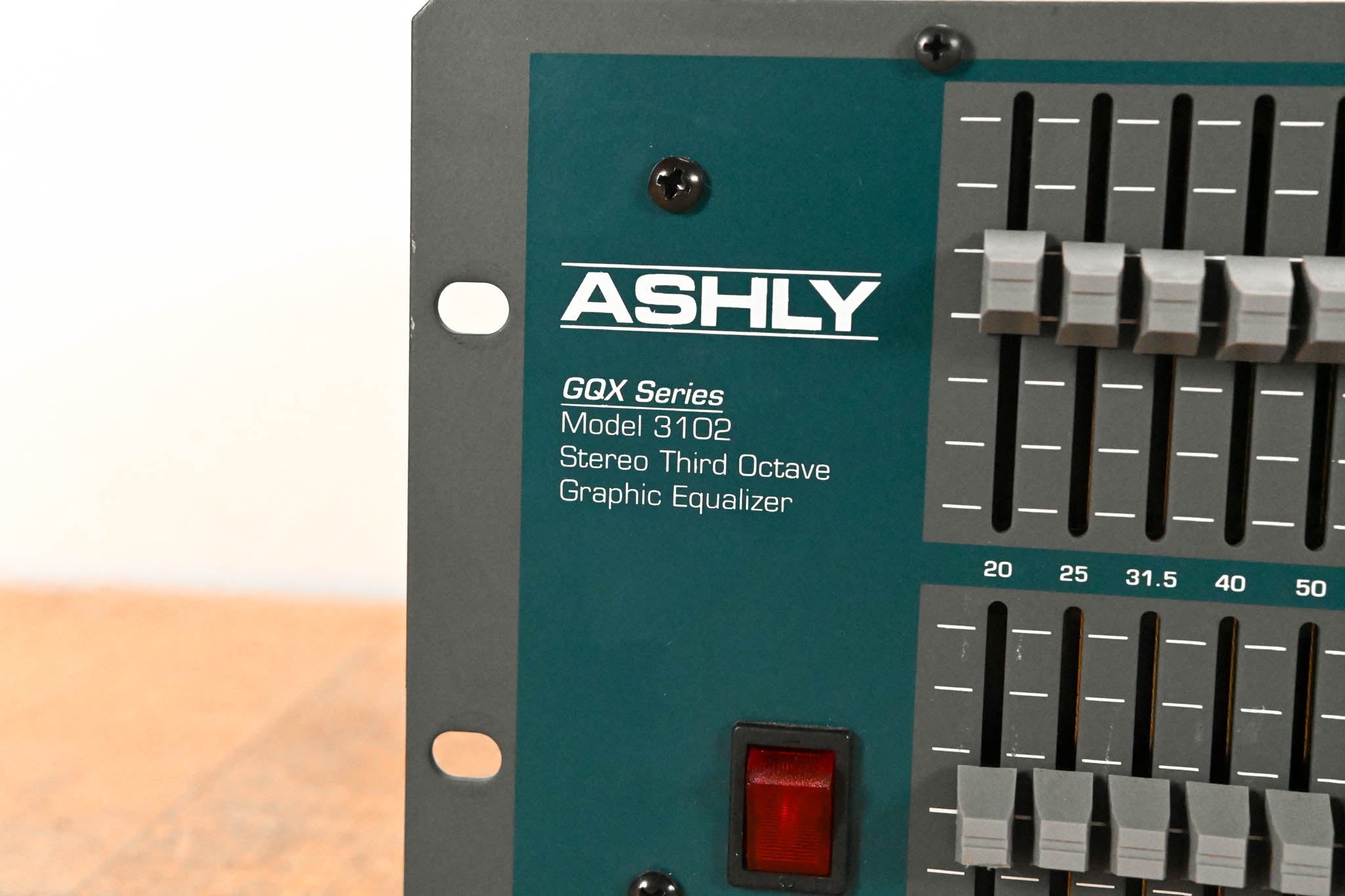 Ashly GQX-3102 2-Channel 31-Band Graphic Equalizer