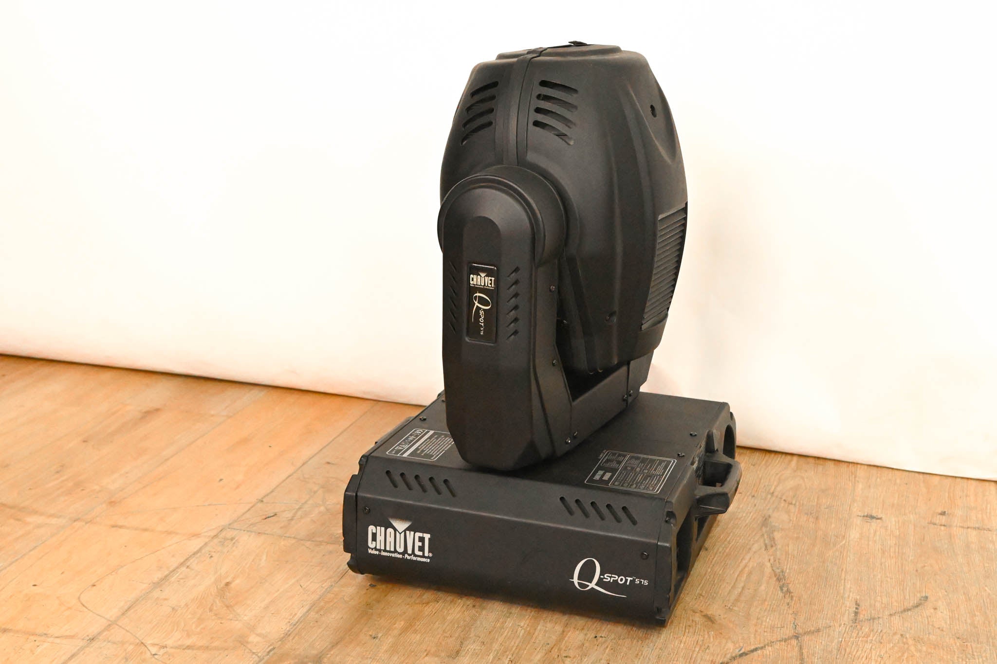 Chauvet Q-Spot 575 DMX Moving Yoke Lighting Fixture