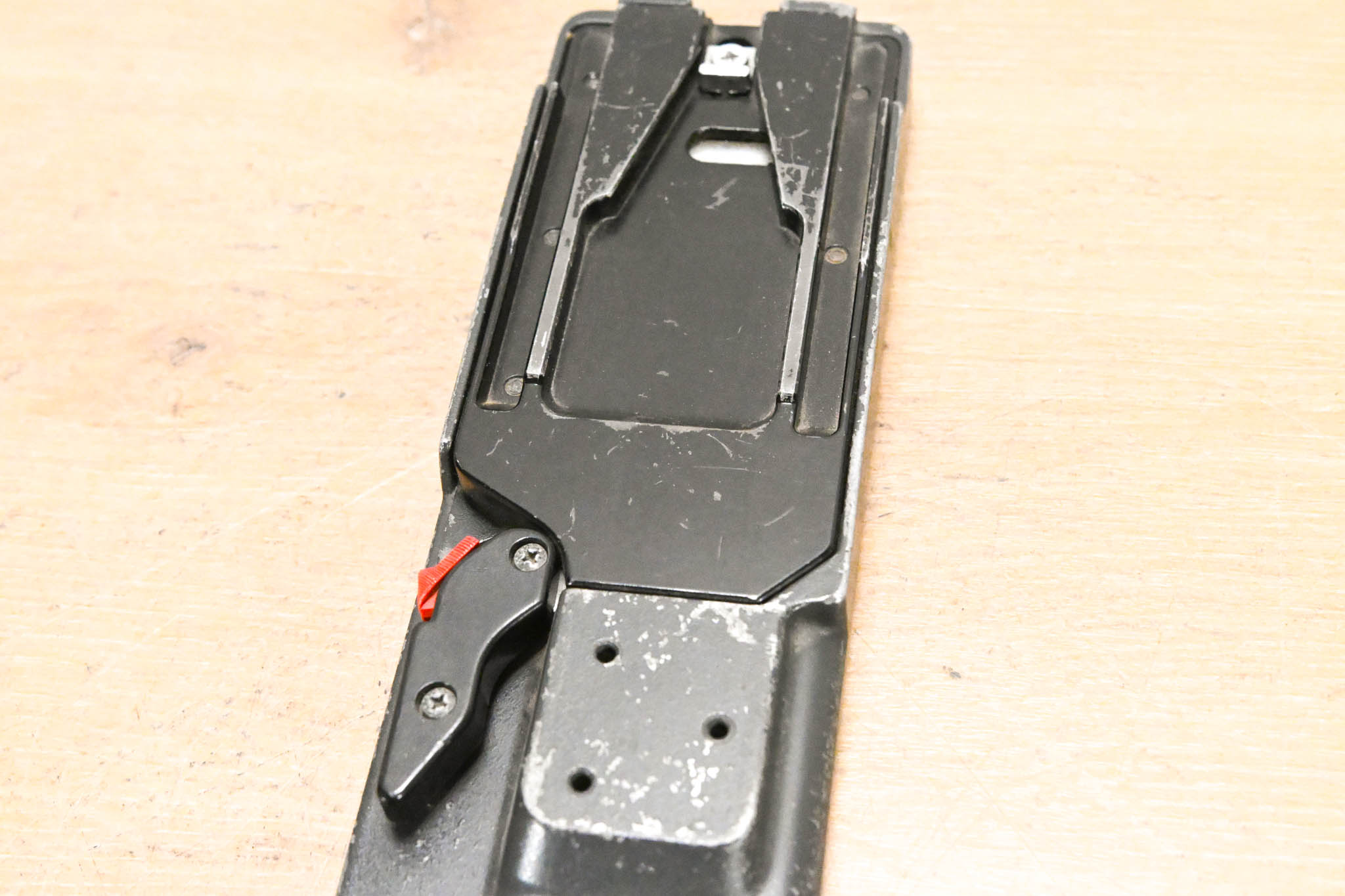 Sony VCT-14 Quick Release Tripod Adapter