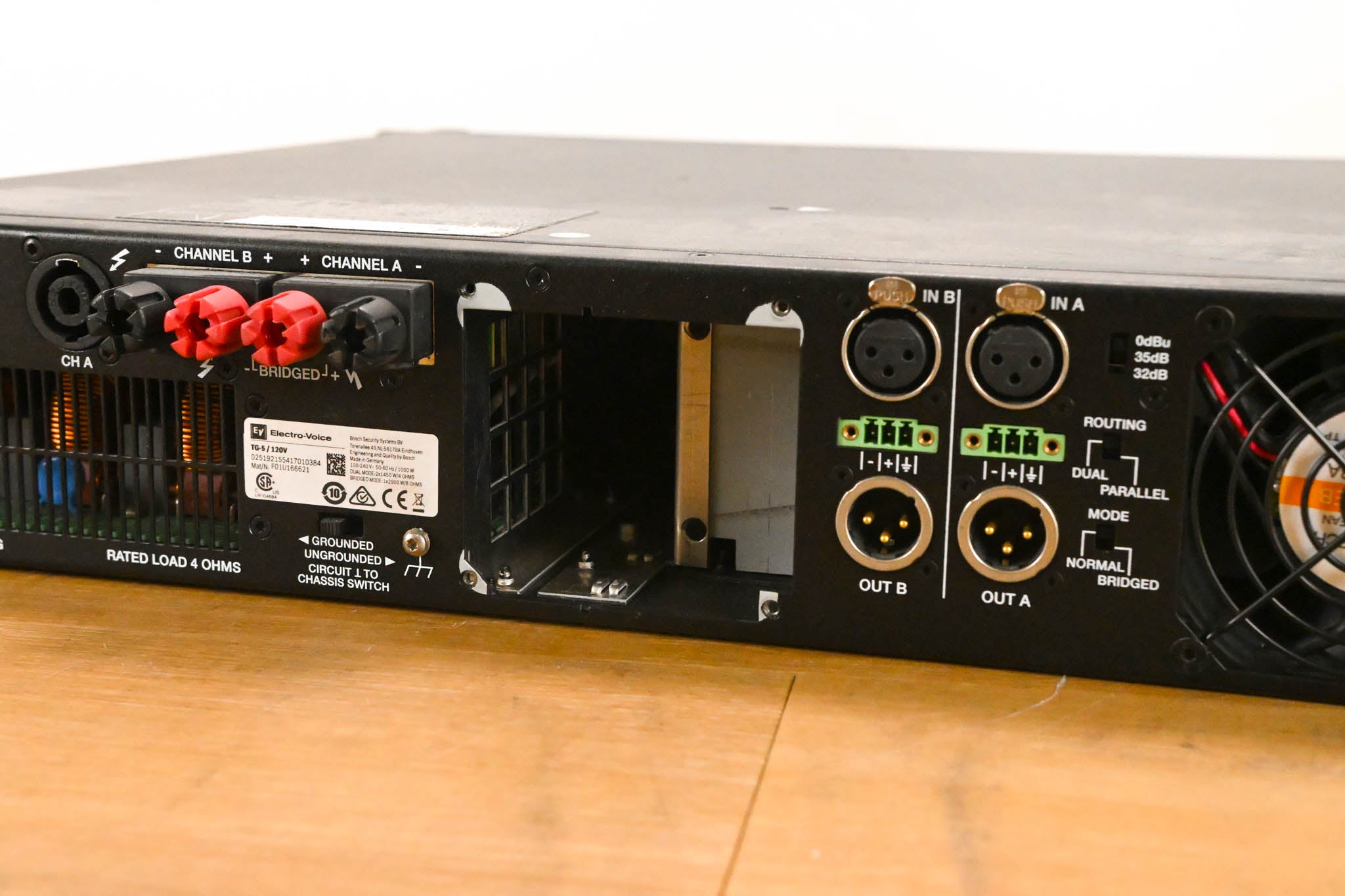 Electro-Voice (EV) TG-5 120V 2-Channel Tour Grade Power Amplifier