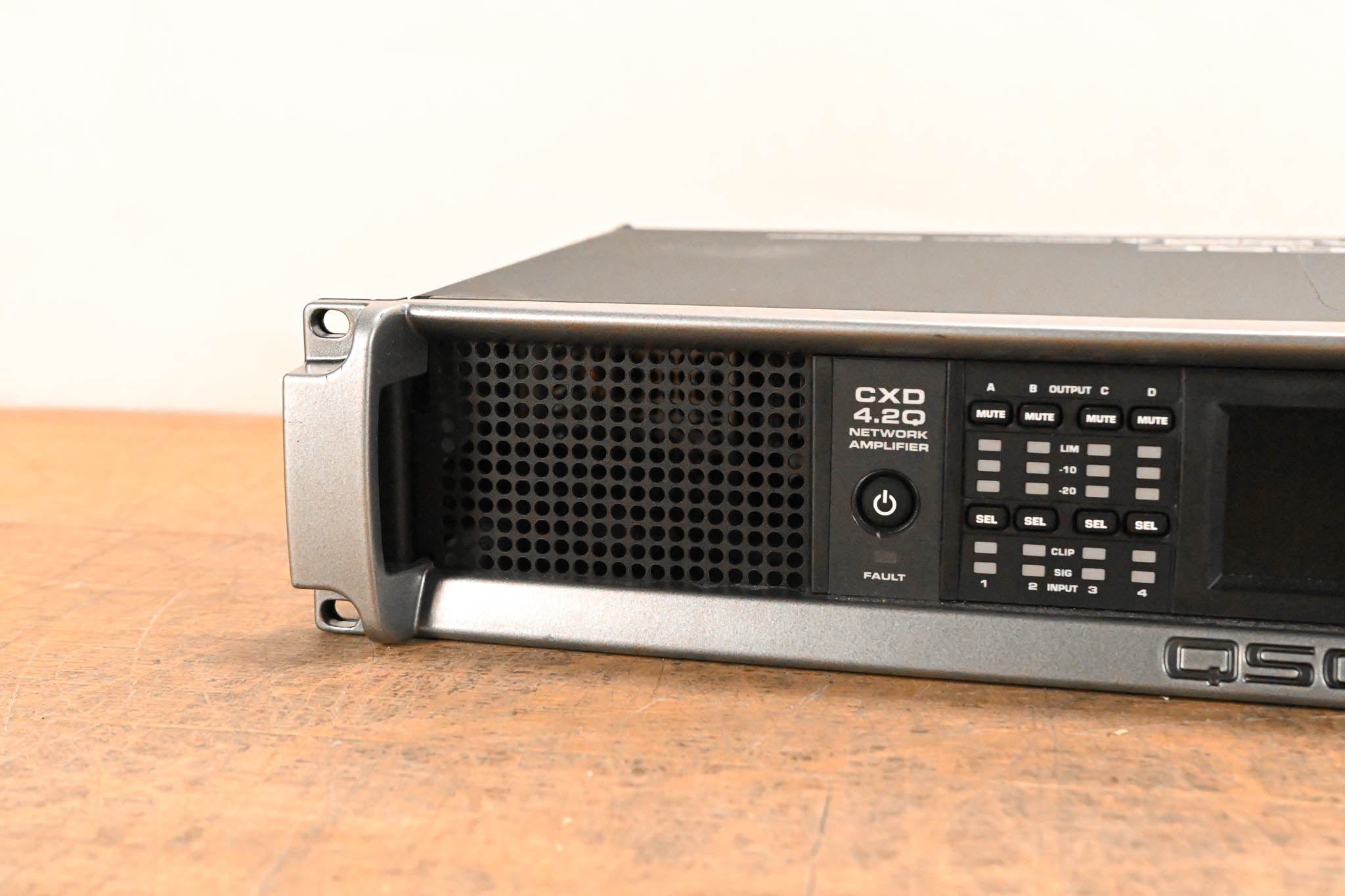 QSC CXD4.2Q 4-Channel, 2000W Network Amplifier