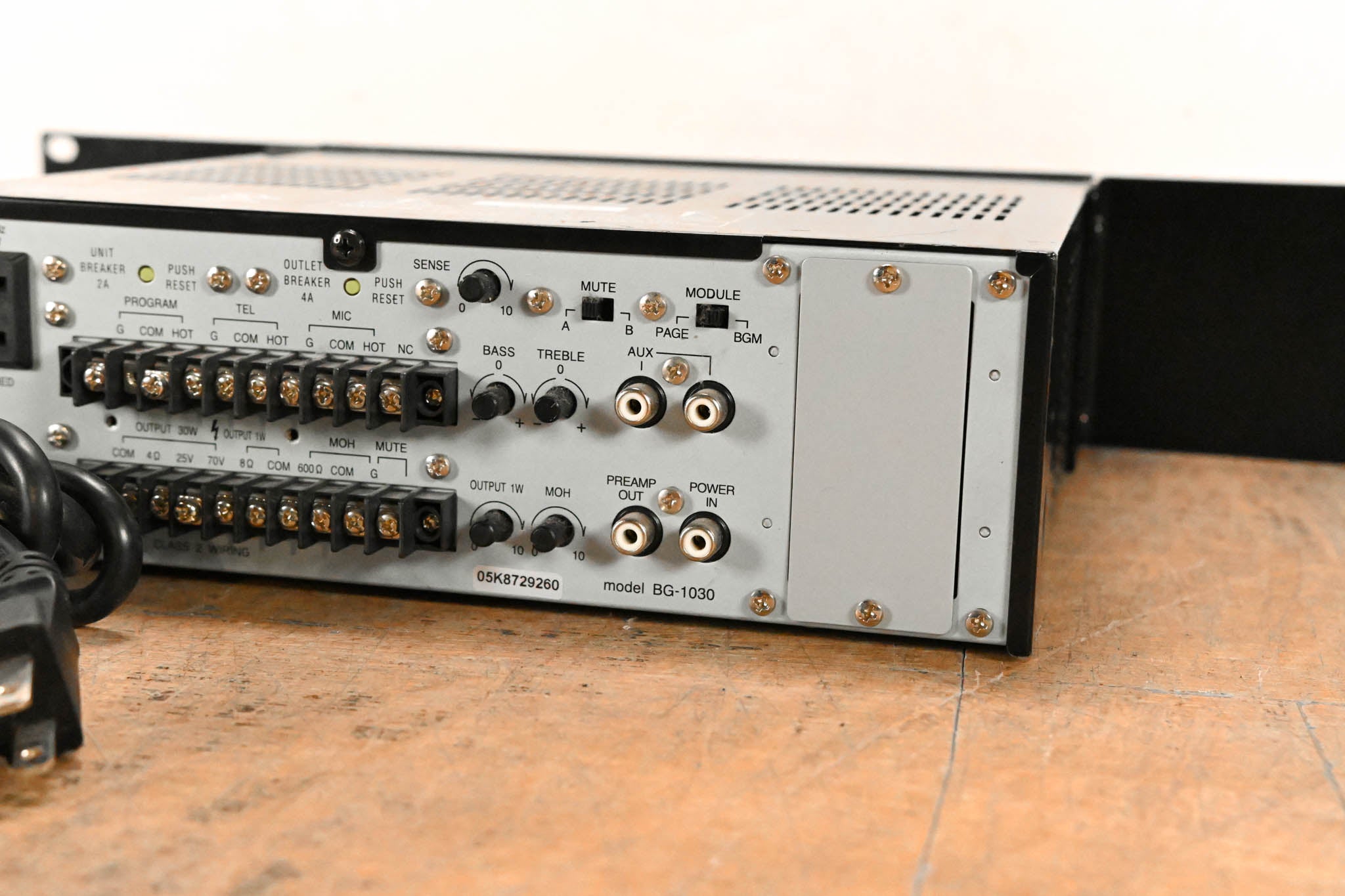 TOA BG-1030 5-Channel Mixer/Amplifer