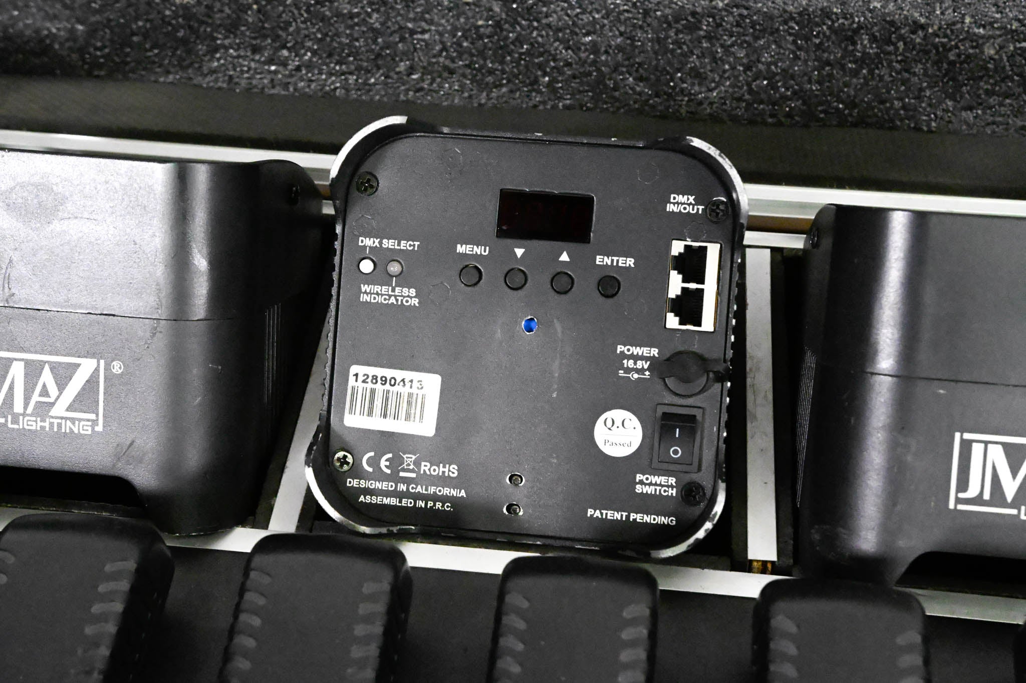 JMAZ Lighting MAD PAR HEX 4S Battery LED Uplight Kit w/ Charging Case