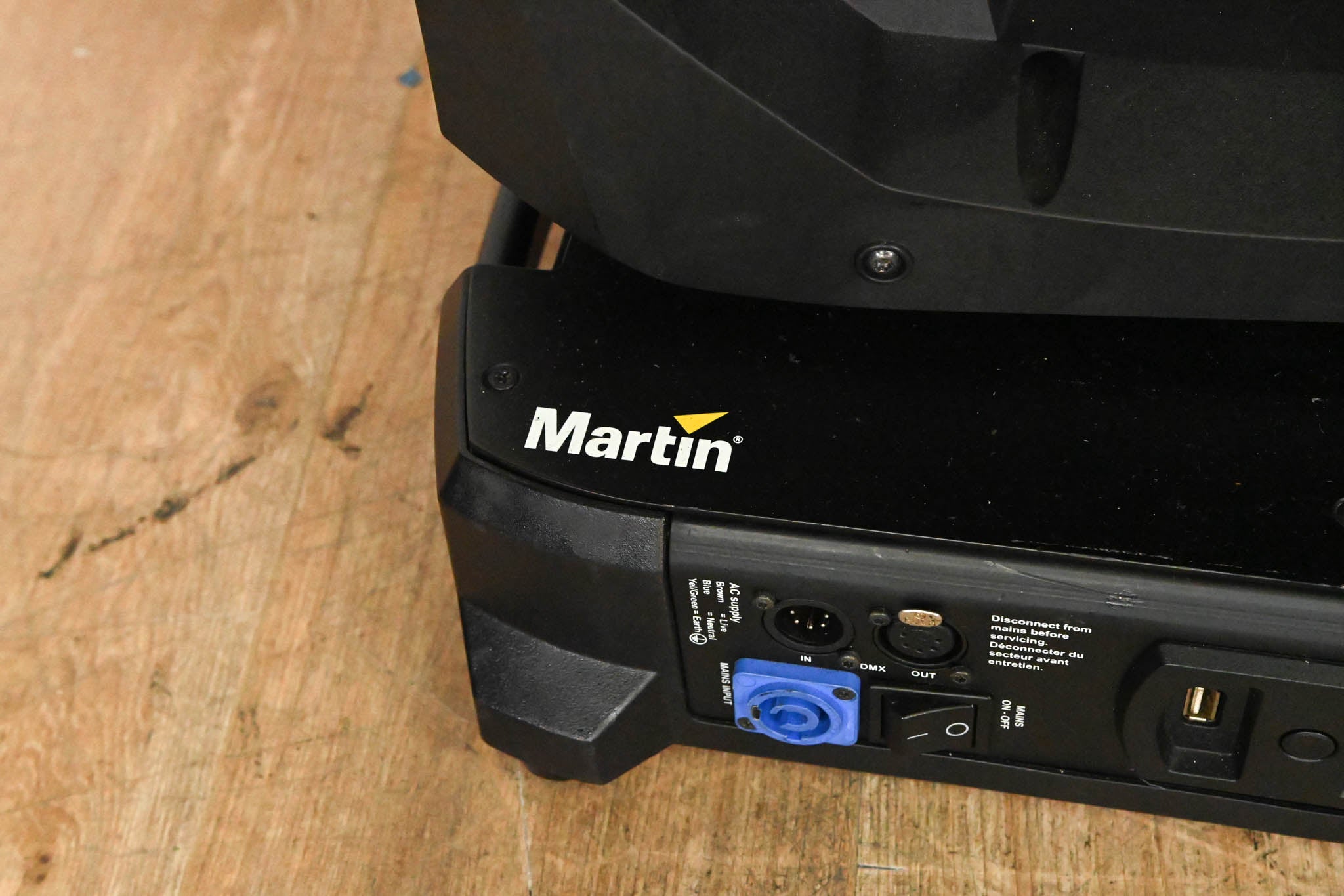 Martin MAC Viper Profile High Output Discharge-Based Moving Light