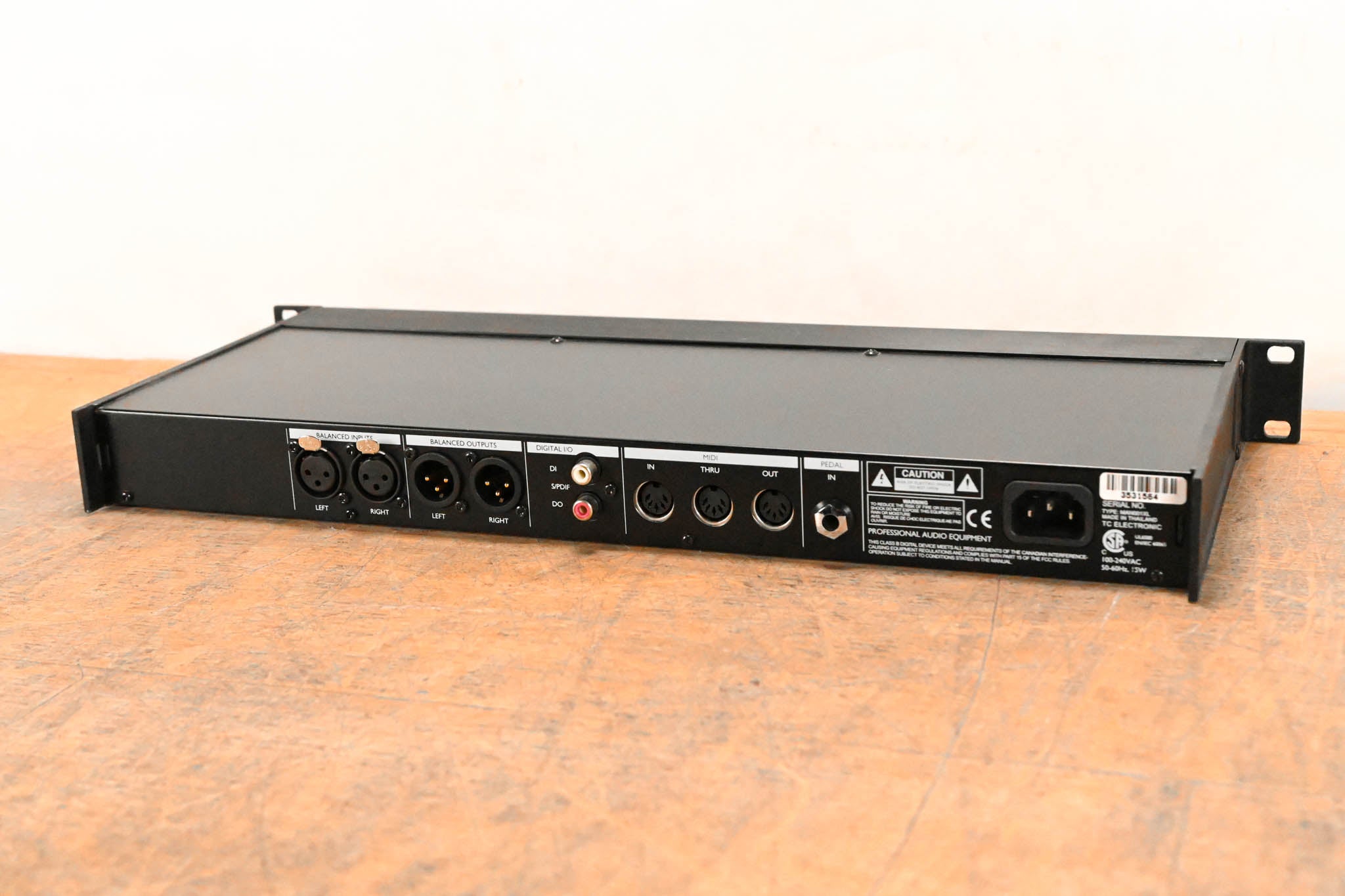 TC Electronic M-ONE XL Dual-Engine Effects Processor