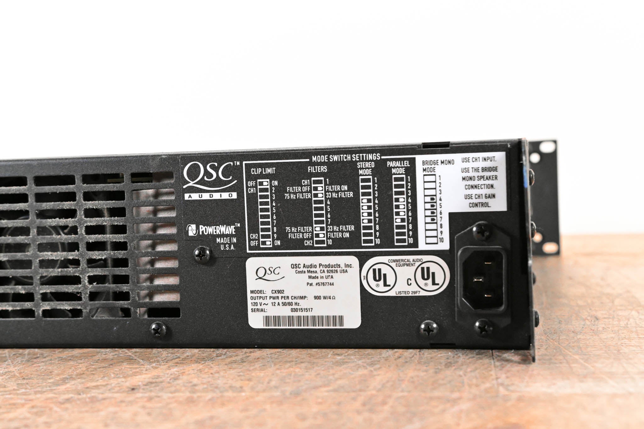 QSC CX902 2-Channel Power Amplifier