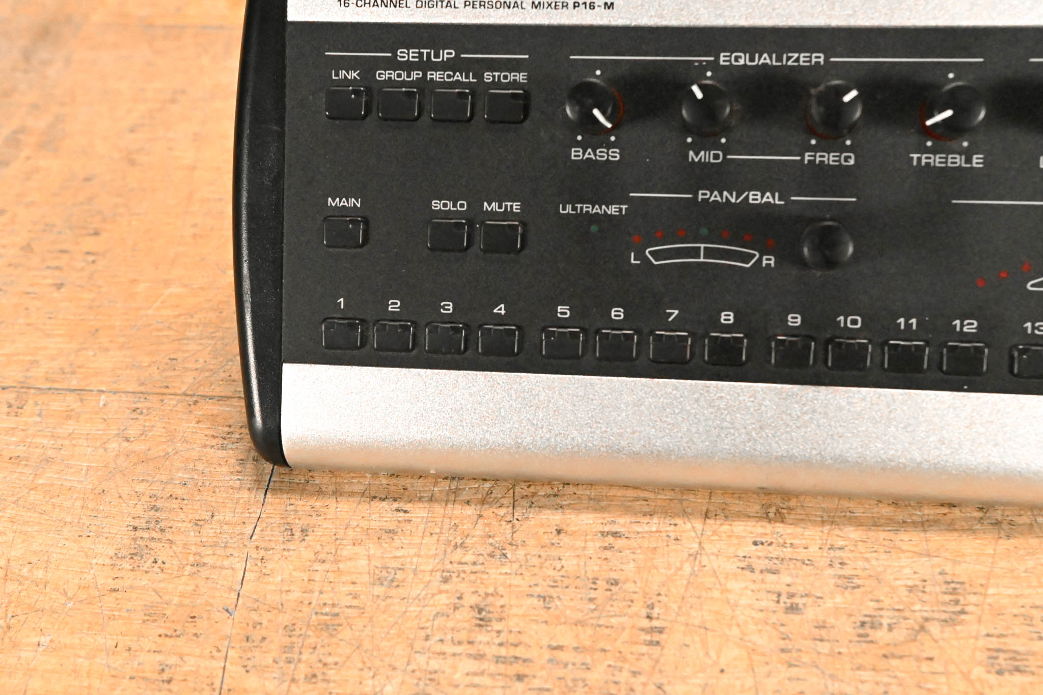 Behringer Powerplay P16-M 16-Channel Digital Personal Mixer