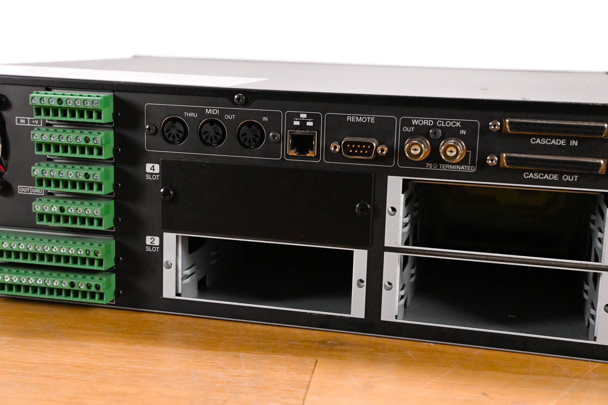 Yamaha DME64N Digital Mixing Engine