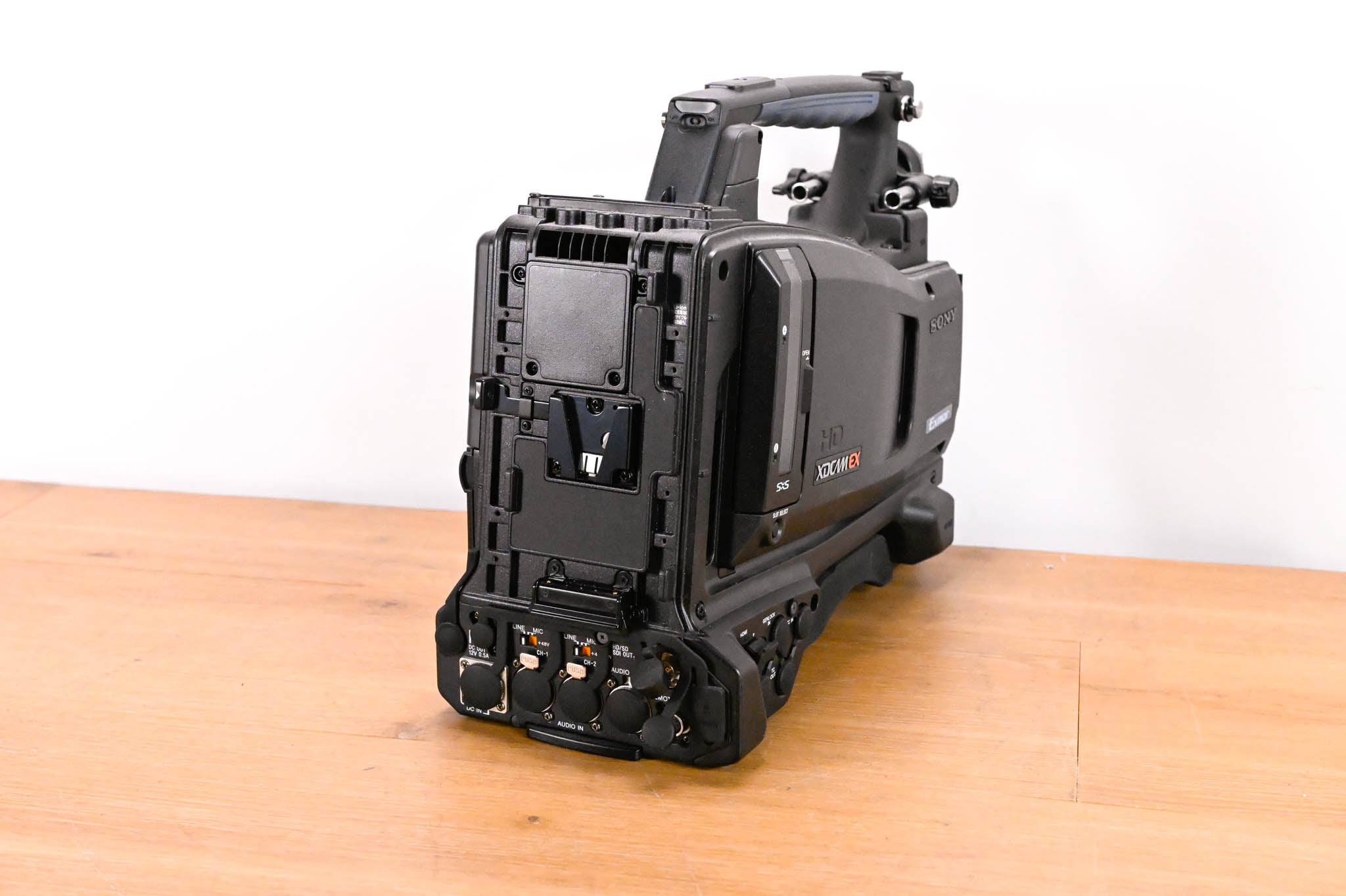 Sony PMW-320 XDCAM EX Camcorder CG01U2T