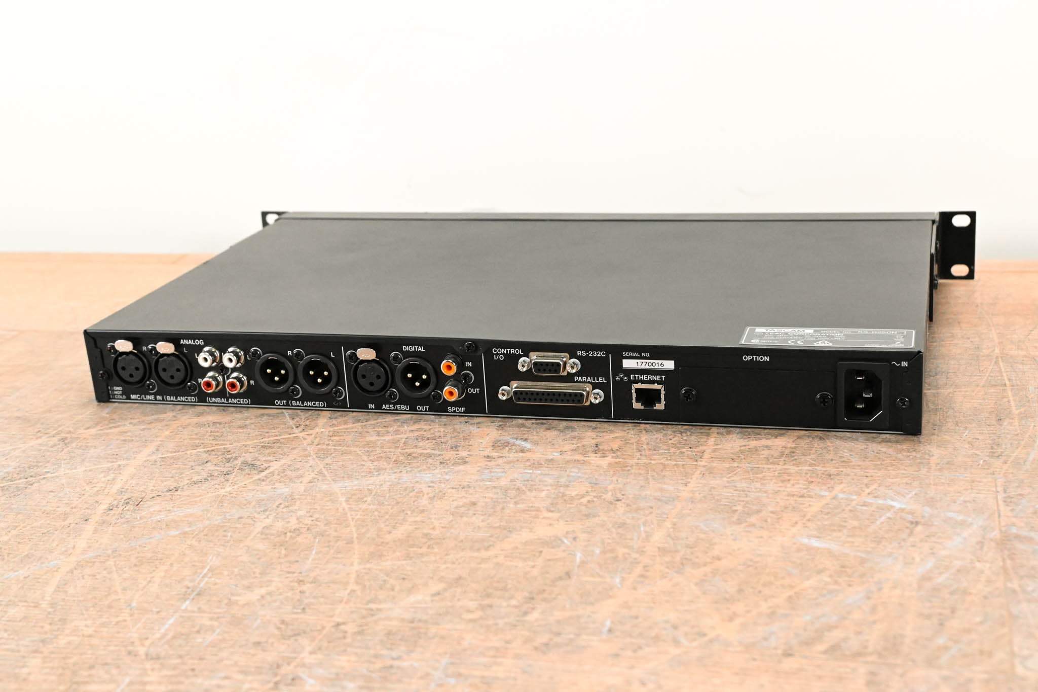 TASCAM SS-R250N 2-Channel SD/USB Recorder/Player with Network