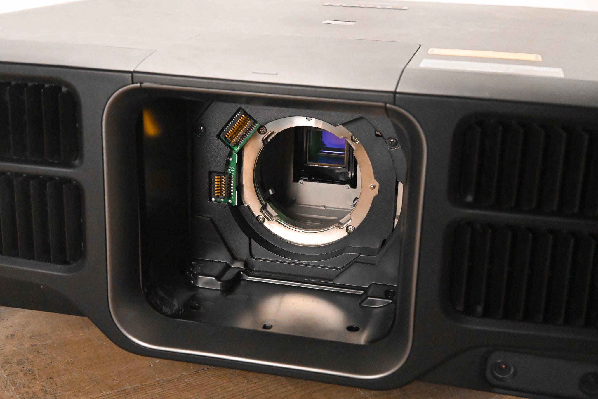 Epson Pro L1405U 8,000-Lumen Laser WUXGA 3LCD Projector