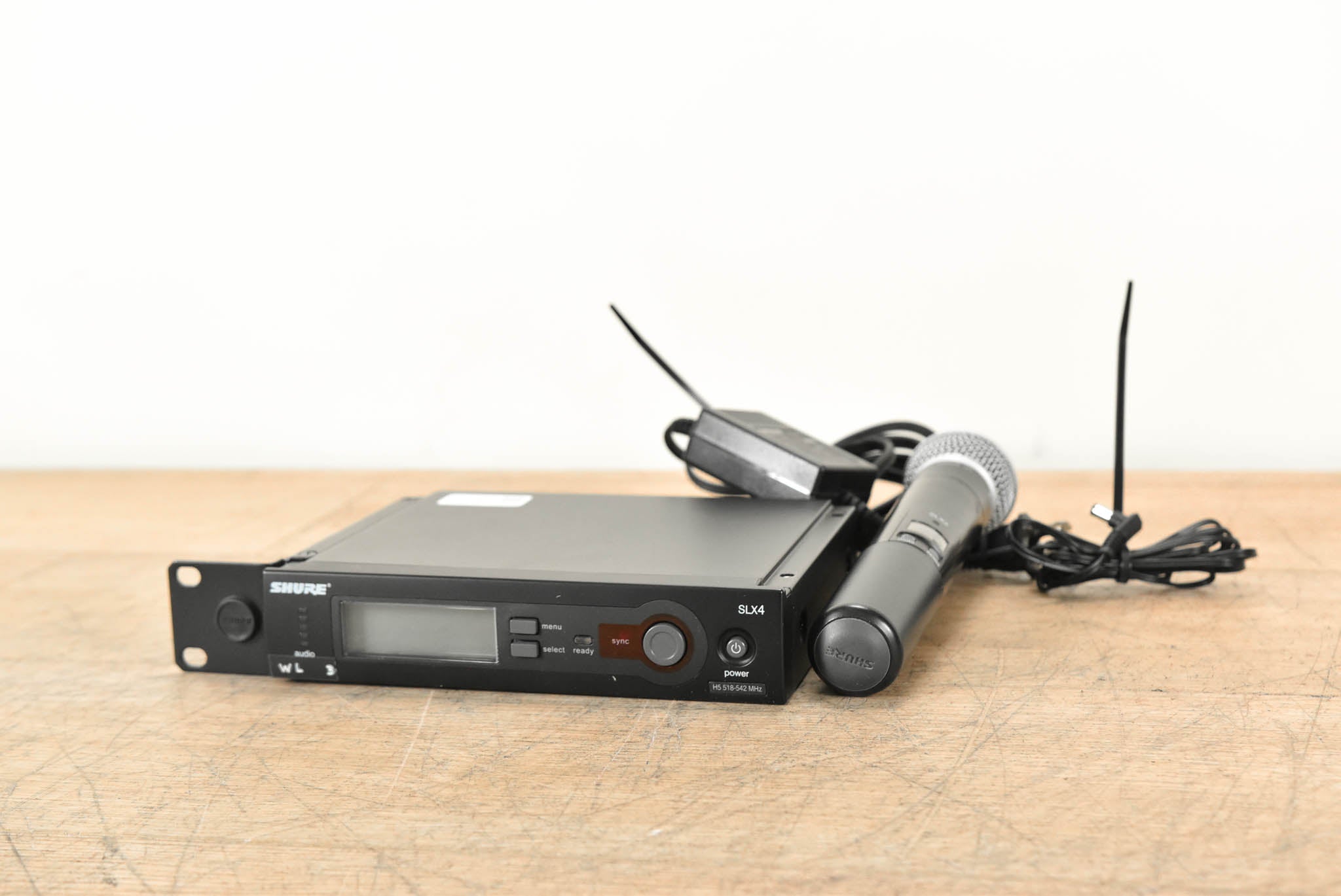 Shure SLX24/SM58-H5 Wireless Handheld Microphone System - 518-542 MHz