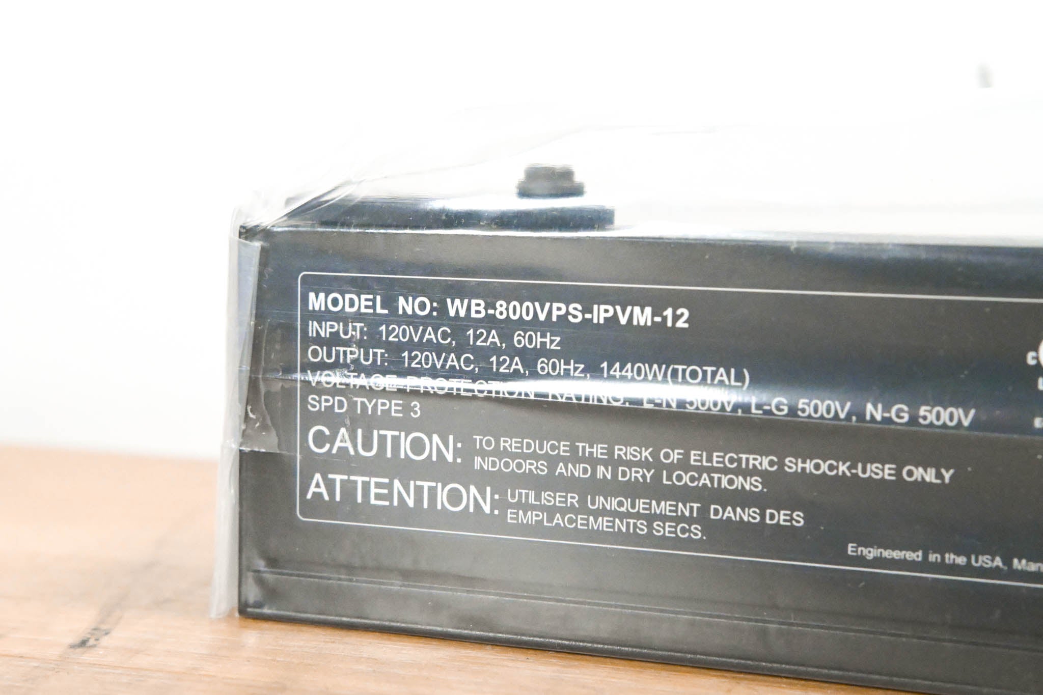 WattBox WB-800VPS-IPVM-12 Vertical IP Power Conditioner (12 Outlets)