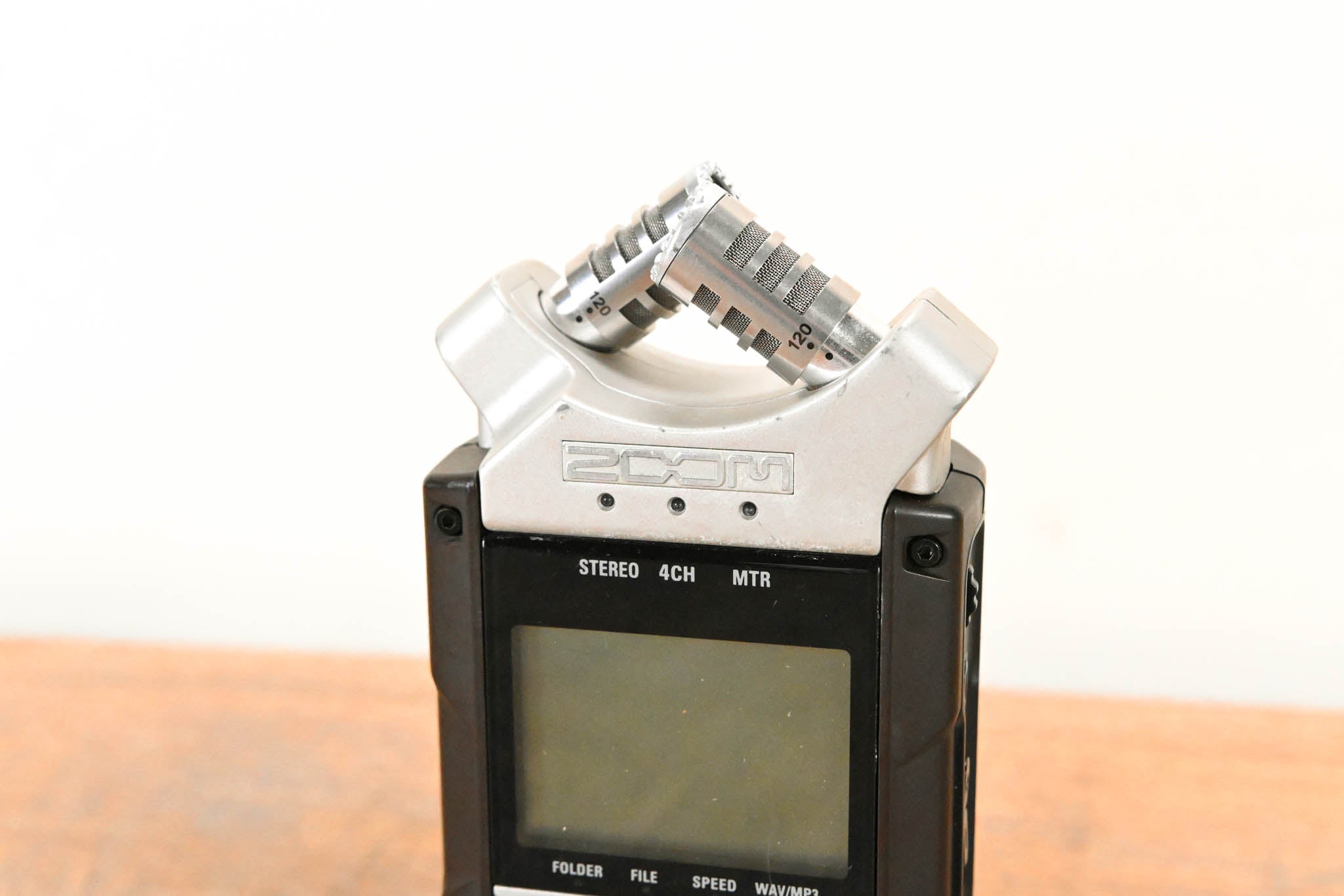 Zoom H4n Pro 4-Track Portable Recorder with Stereo Microphones