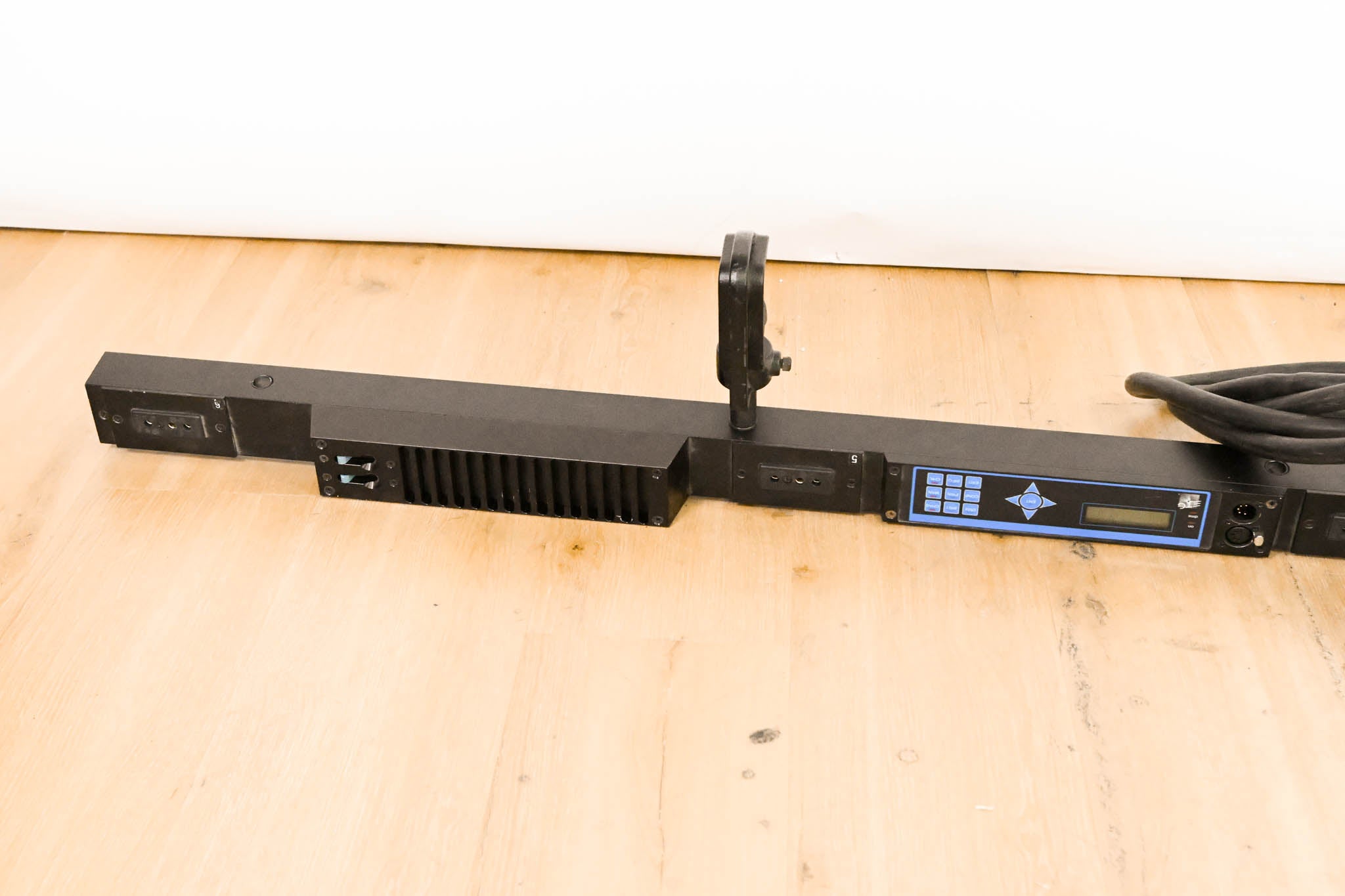 ETC SB6-10M 6 x 10A (1200W) SmartBar with Stage Pin Connectors
