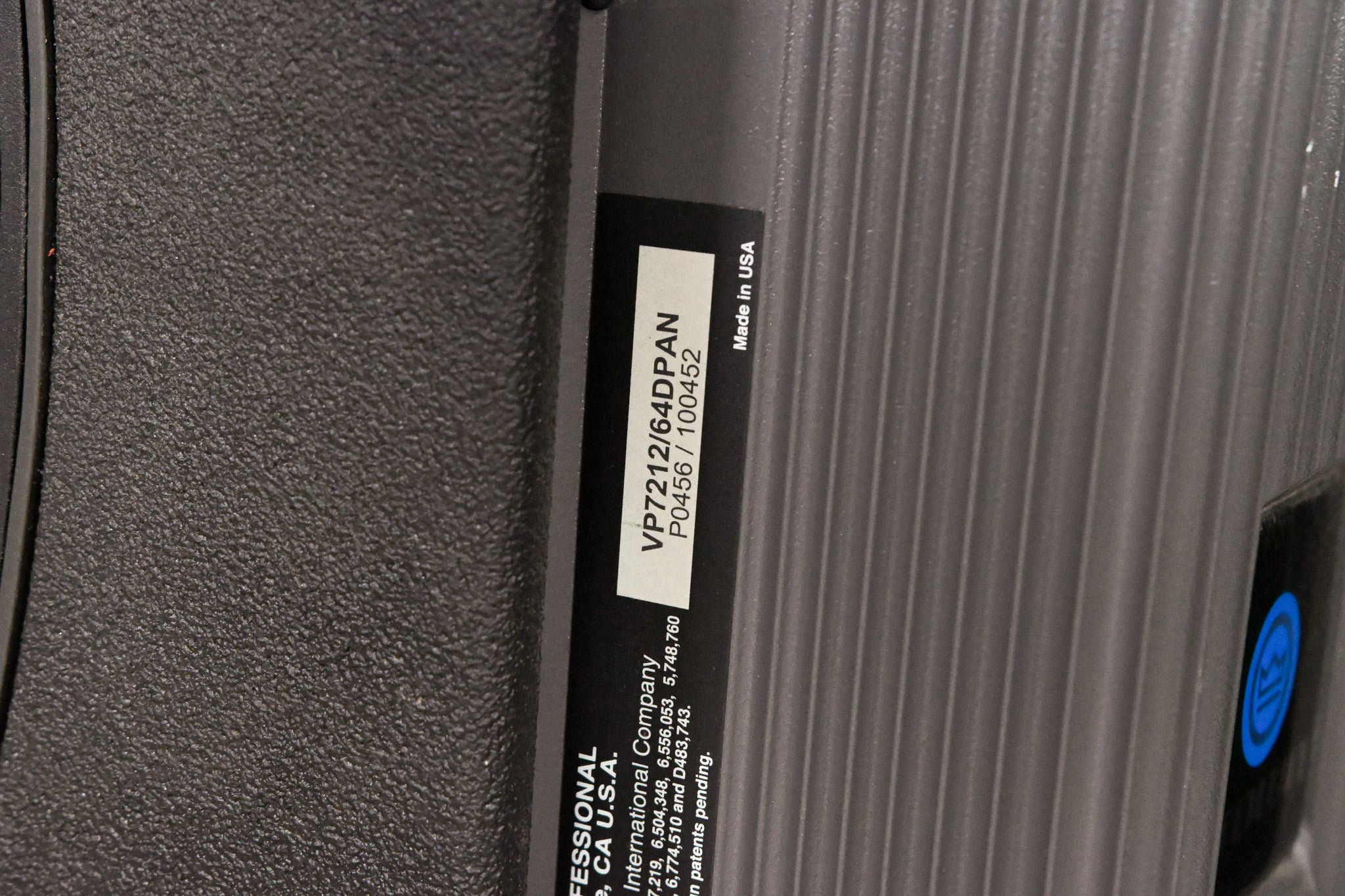 JBL VP7212/64DPAN Powered 12-inch Integrated Loudspeaker (PAIR)