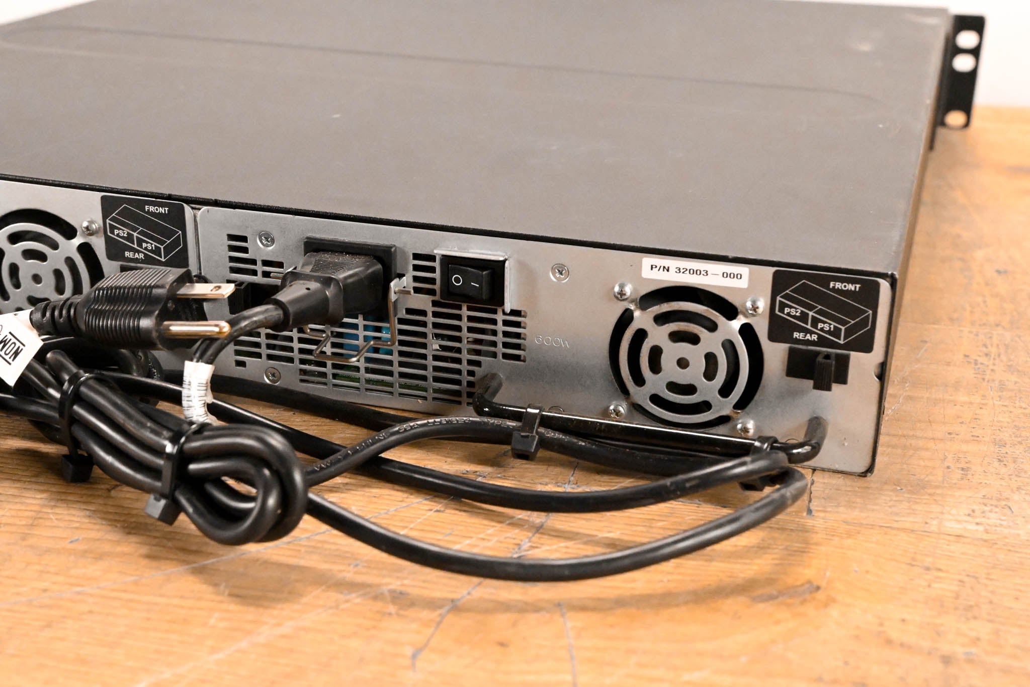 Foundry Networks FastIron FGS648P 48P 1GbE PoE Switch