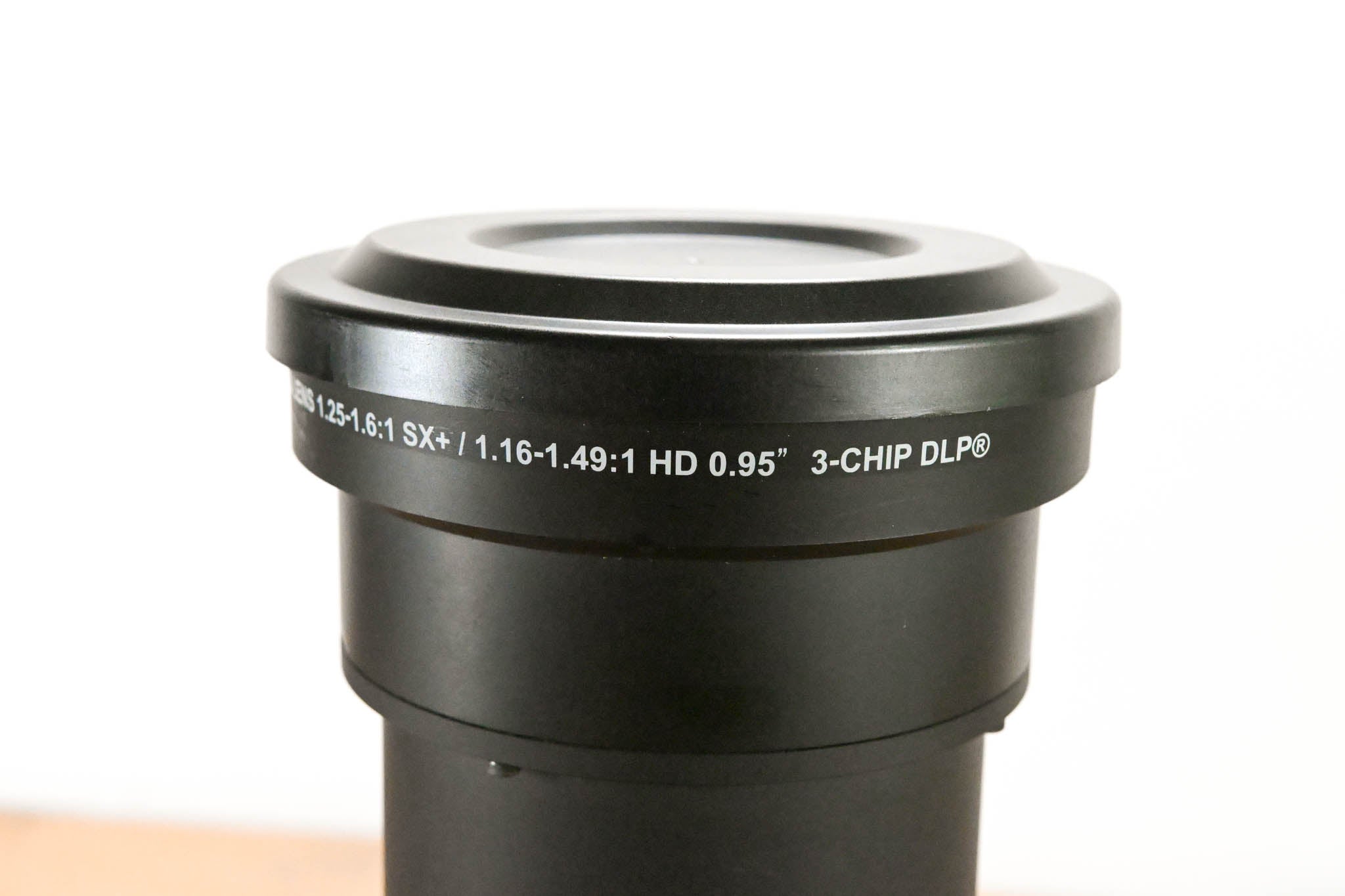 Christie ILS LENS 1.25-1.6:1 SX+/1.16-1.49:1 HD 0.95 3-Chip DLP Lens