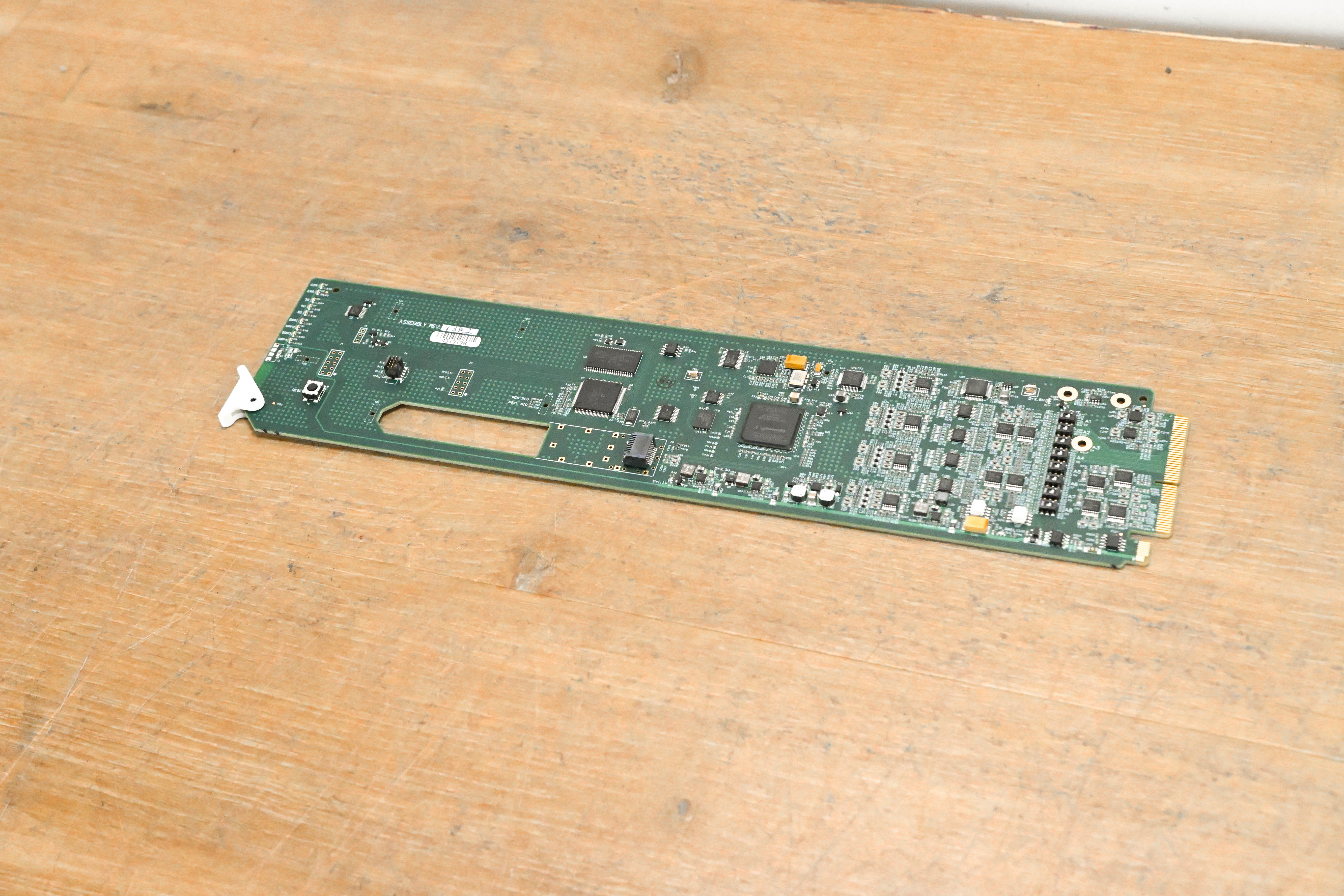 Cobalt 9933-EMDE-ADDA 3G/HD/SD-SDI Audio Embedder/De-Embedder Card