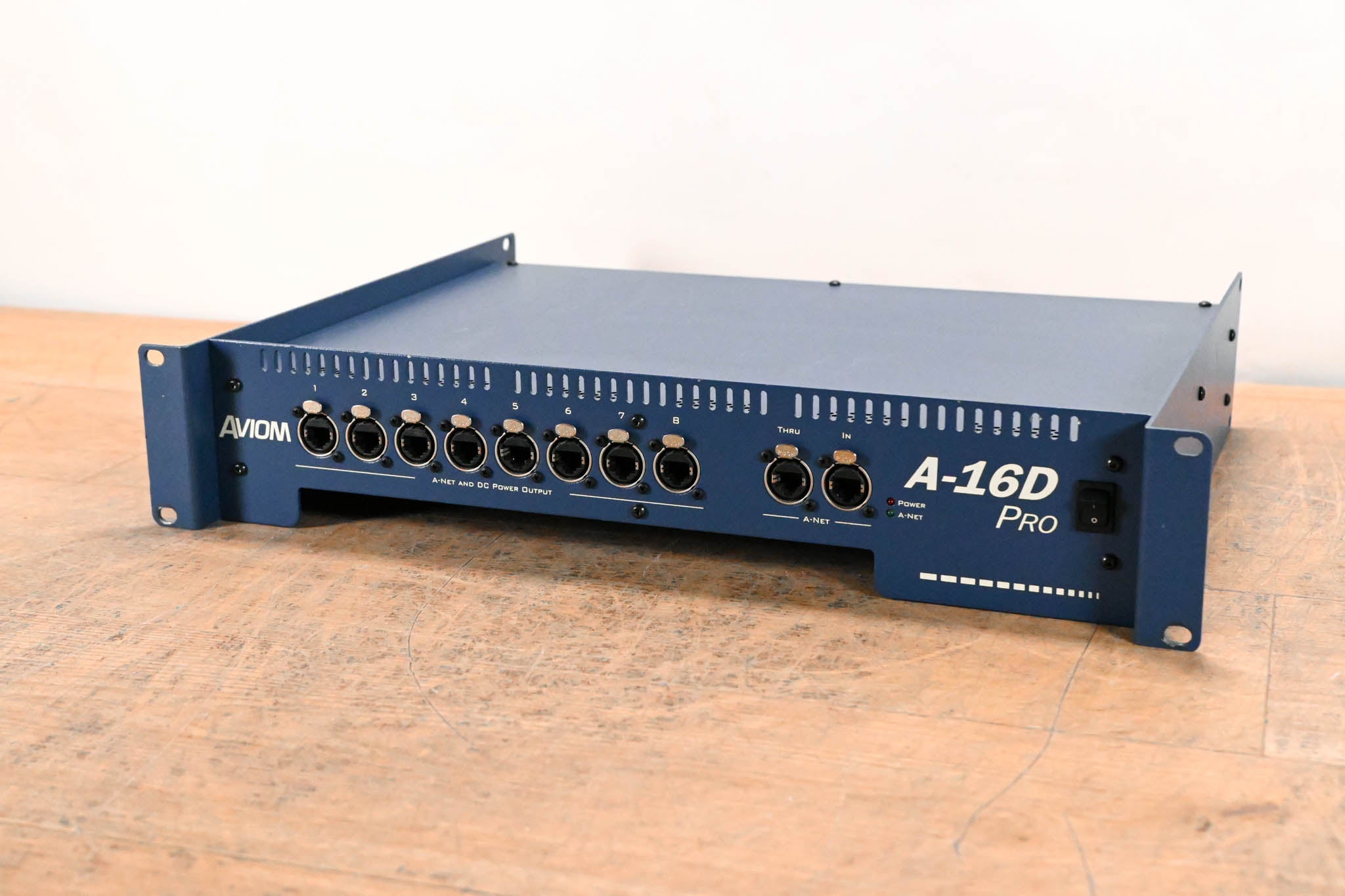Aviom A-16D Pro A-Net Distributor