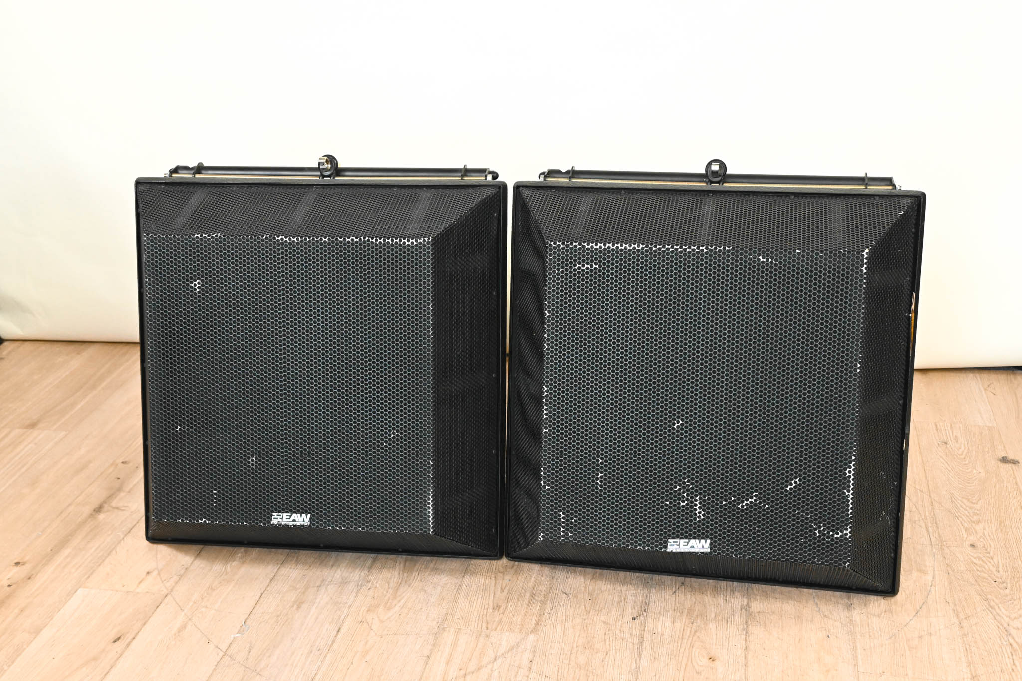 EAW QX564i 3-Way Trapezoidal Loudspeaker 60° × 45° (PAIR)