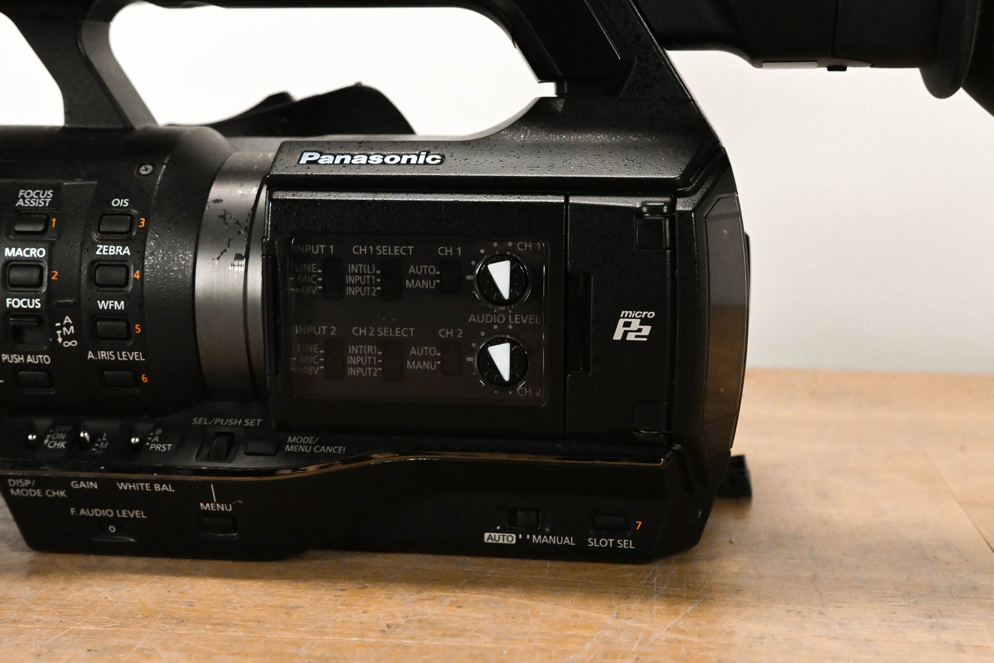 Panasonic AJ-PX230 P2HD 1080p60 AVC Ultra Camcorder