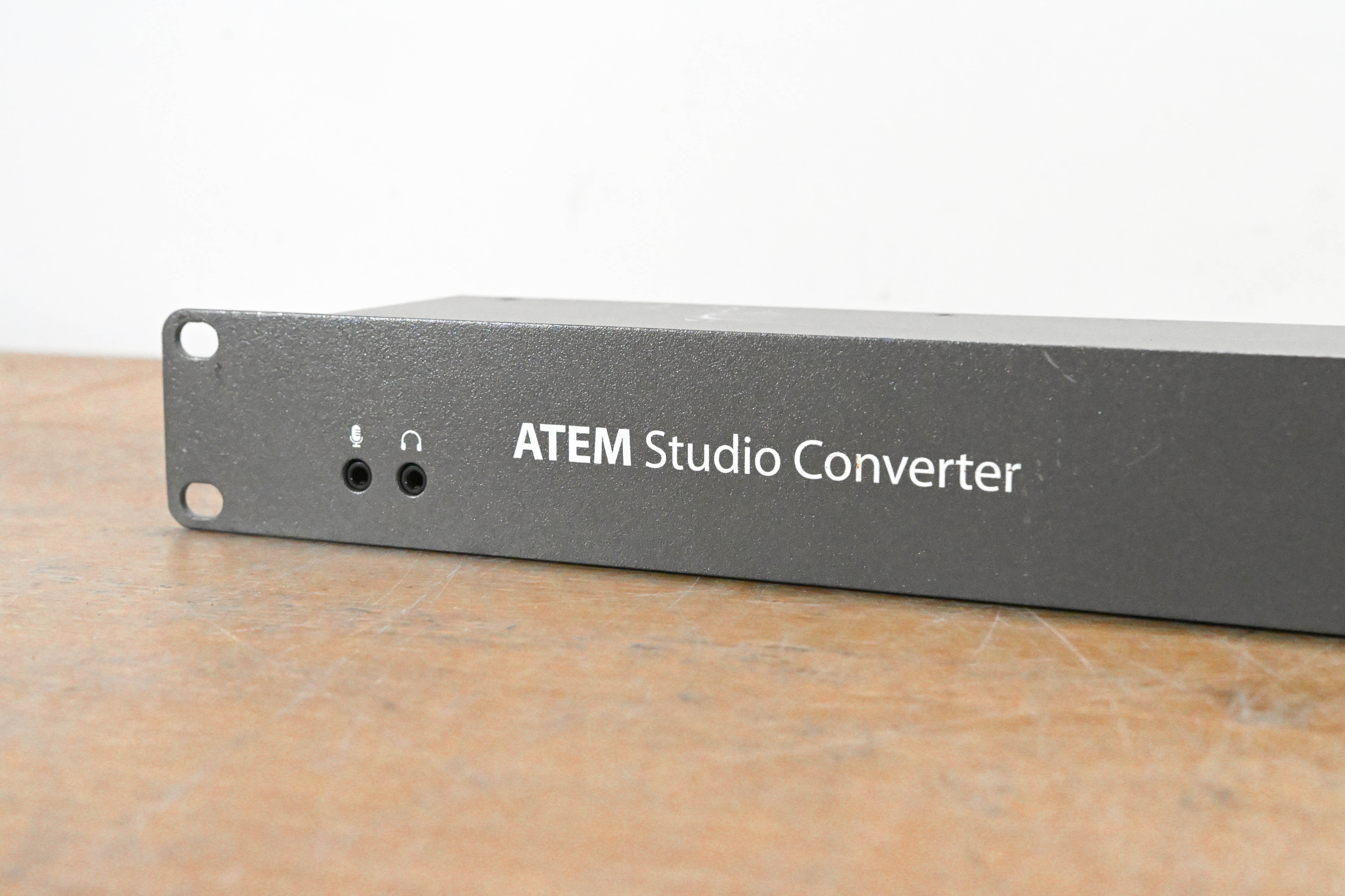 Blackmagic Design ATEM Studio Converter (NO POWER SUPPLY)
