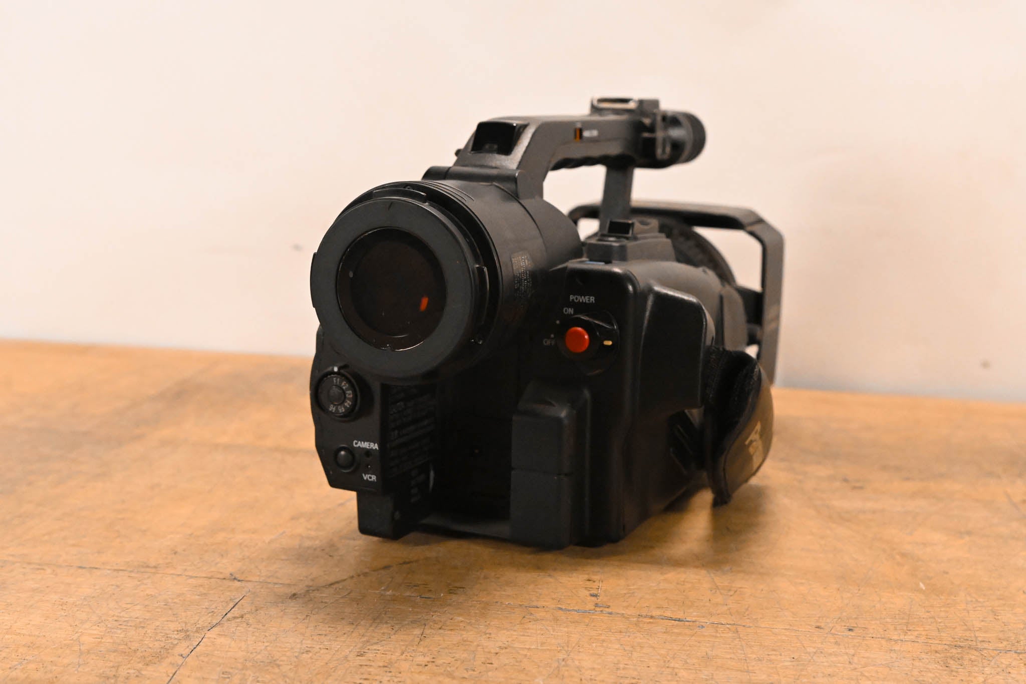 Panasonic AG-DVX100B 3-CCD Mini-DV Cinema Video Camcorder