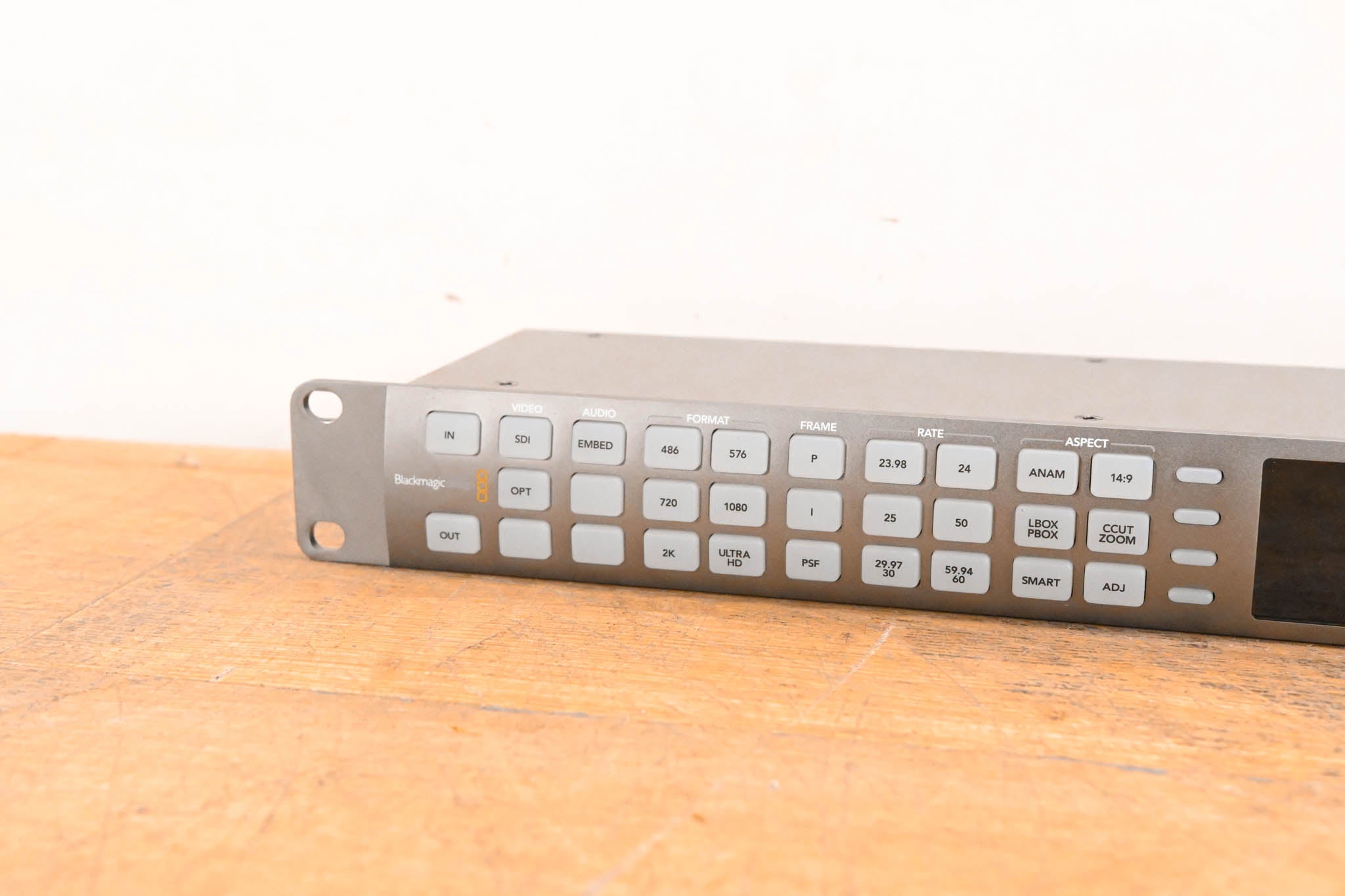 Blackmagic Design Teranex Express Broadcast Standards Converter