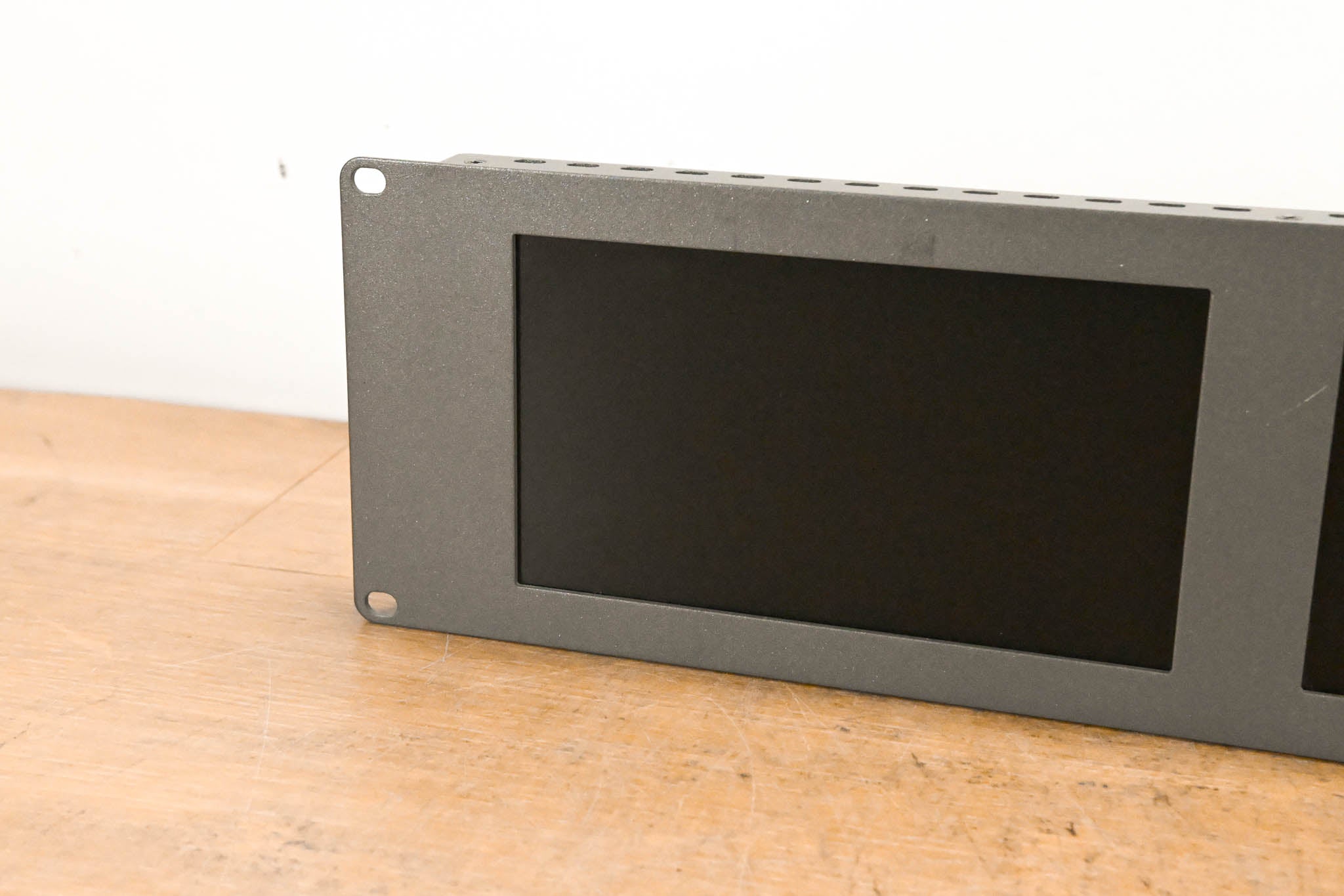 Blackmagic Design Smartview Duo 2 Dual 8" LCD Monitors