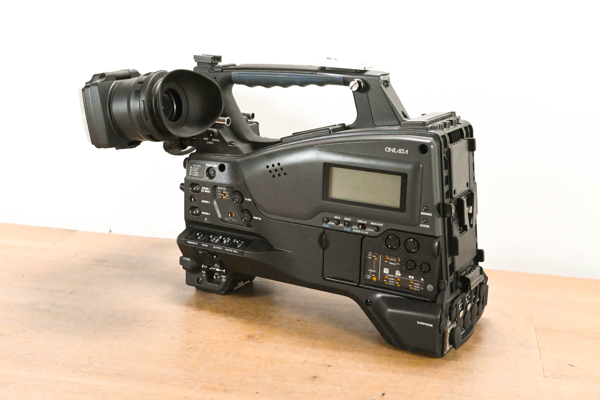 Sony PMW-320 XDCAM EX Camcorder with CBK-VF01 Viewfinder