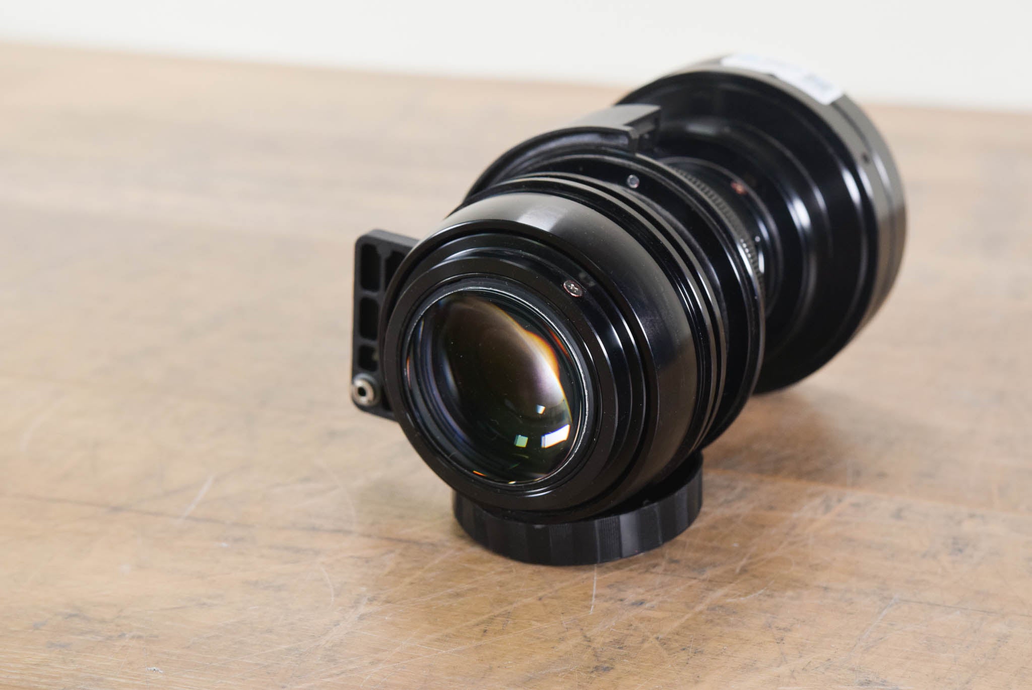 Barco CLD (1.5-2.2:1) Zoom Projector Lens