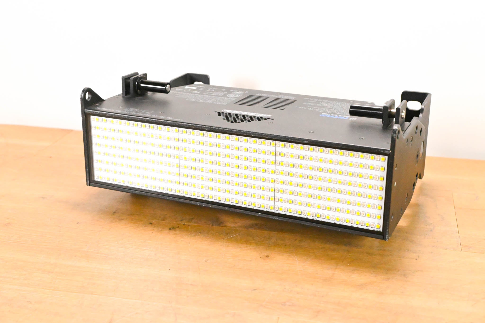 Philips Showline SL Nitro 510C RGBW LED Strobe Light