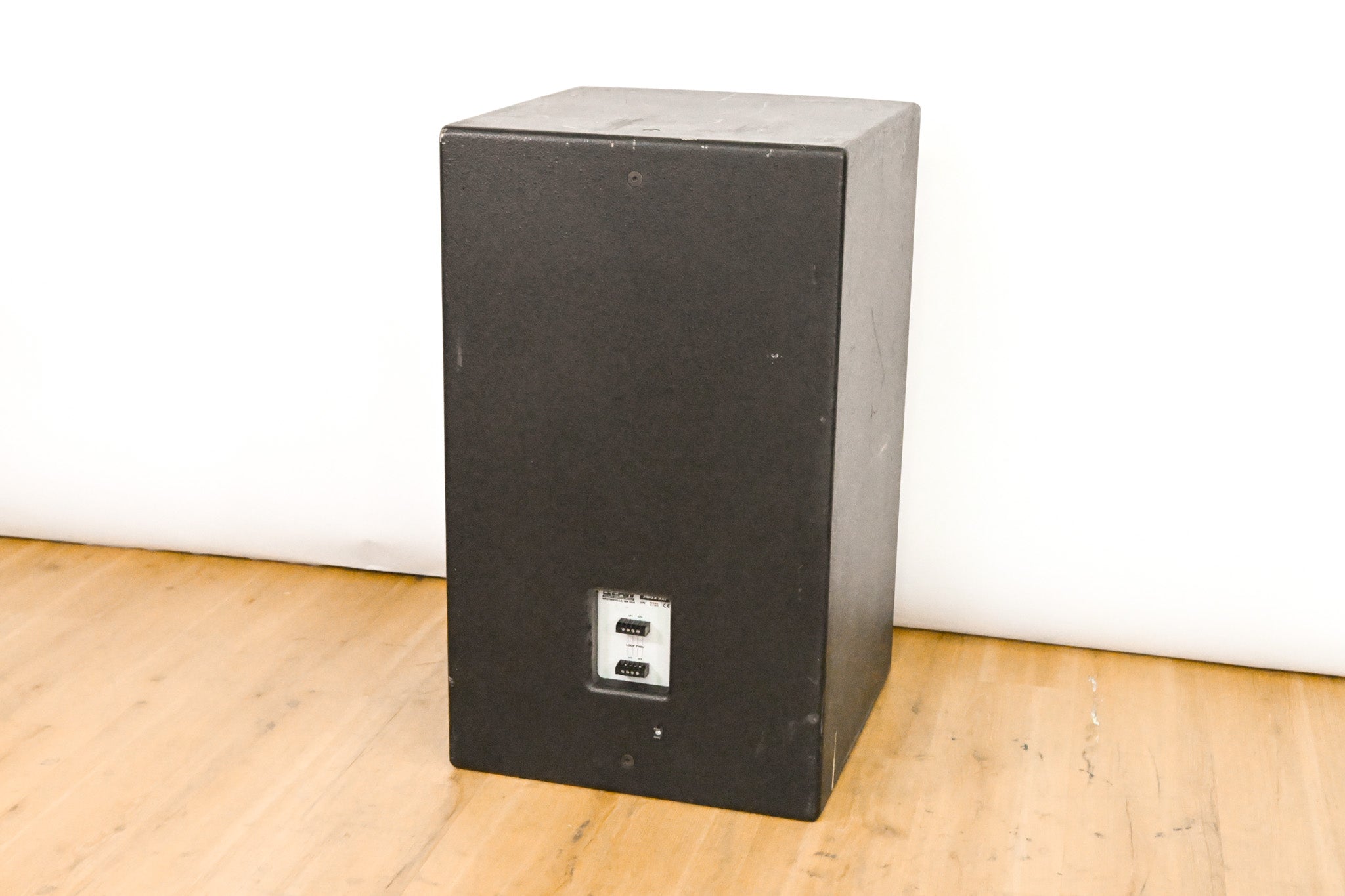 EAW SB625zP Dual 15-inch Subwoofer