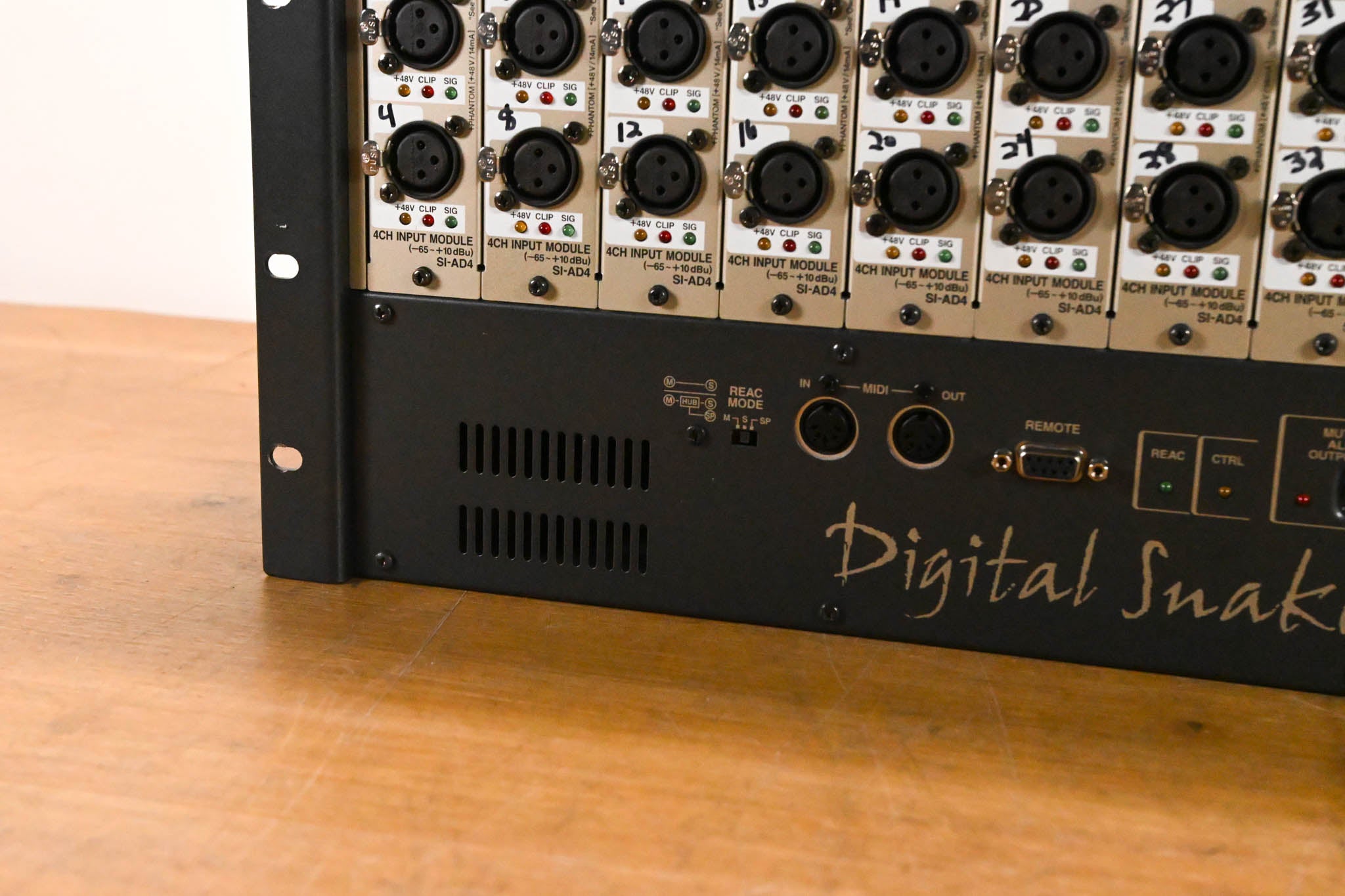 Roland S-4000S Digital Snake 40-Input Modular Stage Unit