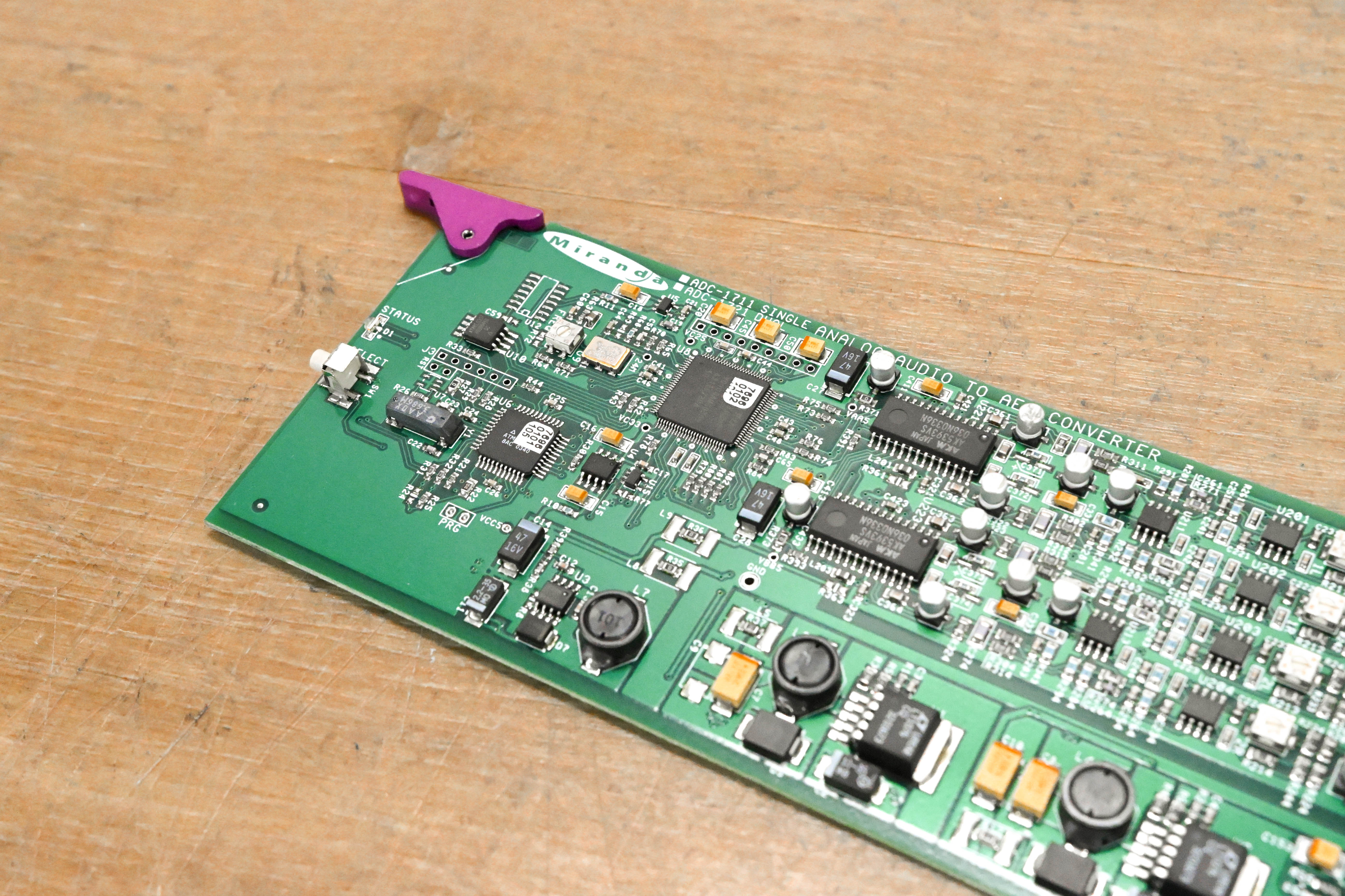 Miranda ADC-1721 Dual Analog Audio to AES Converter