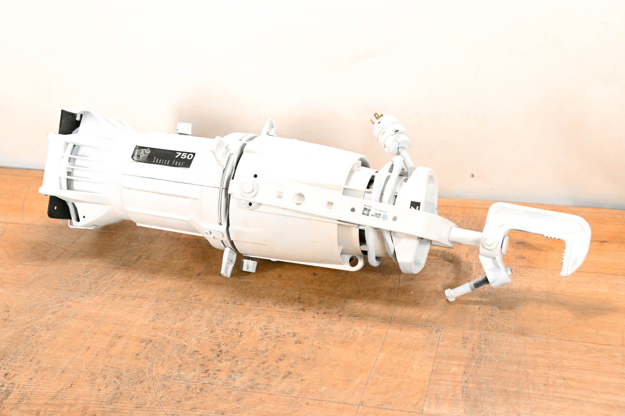 ETC Source Four 750 50 Degree Ellipsoidal Light