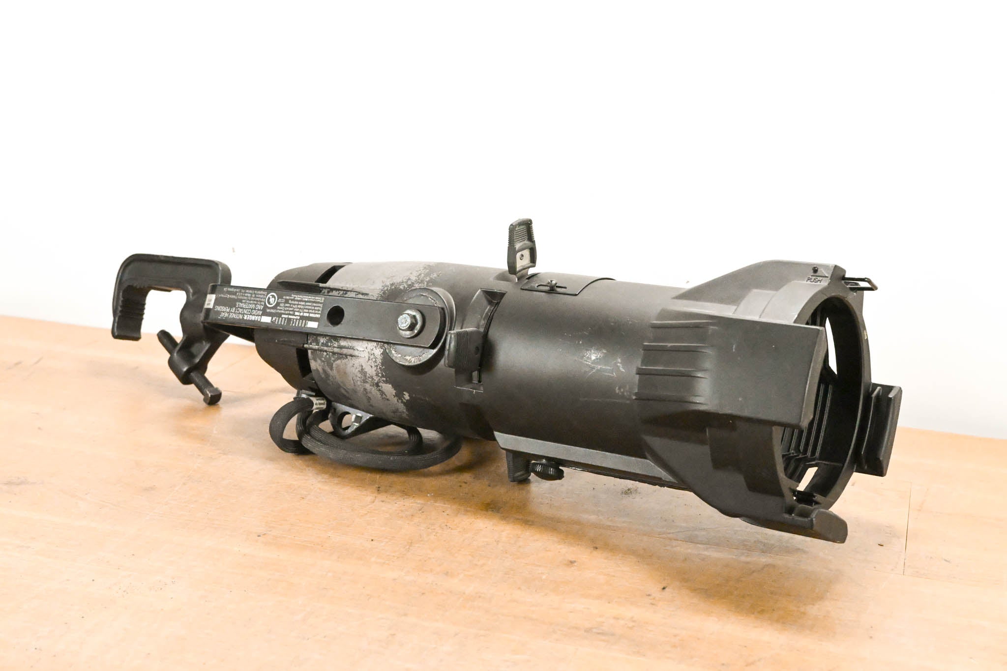 ETC Source Four Jr 25-50 Degree Zoom 575 Ellipsoidal Light