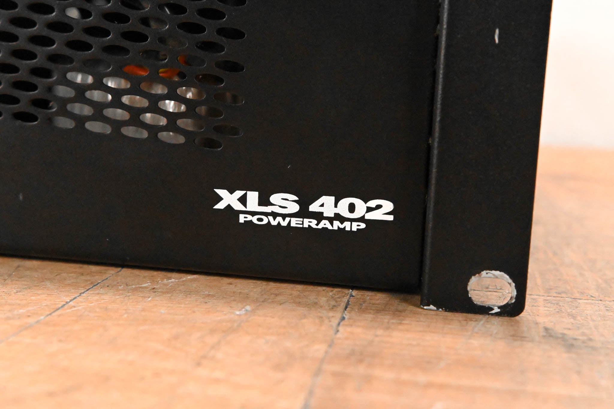 Crown XLS 402 2-Channel Power Amplifier
