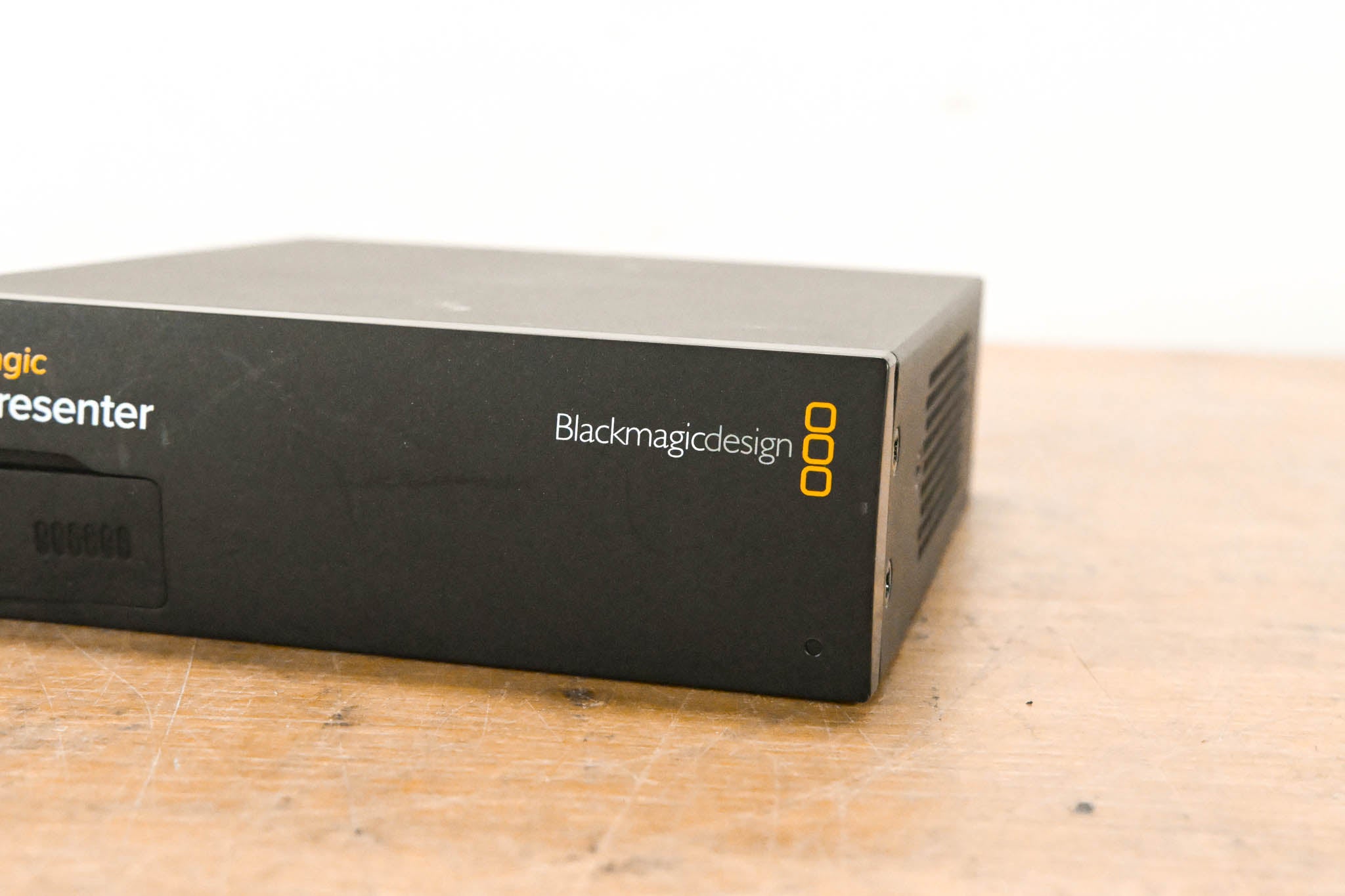 Blackmagic Design Web Presenter