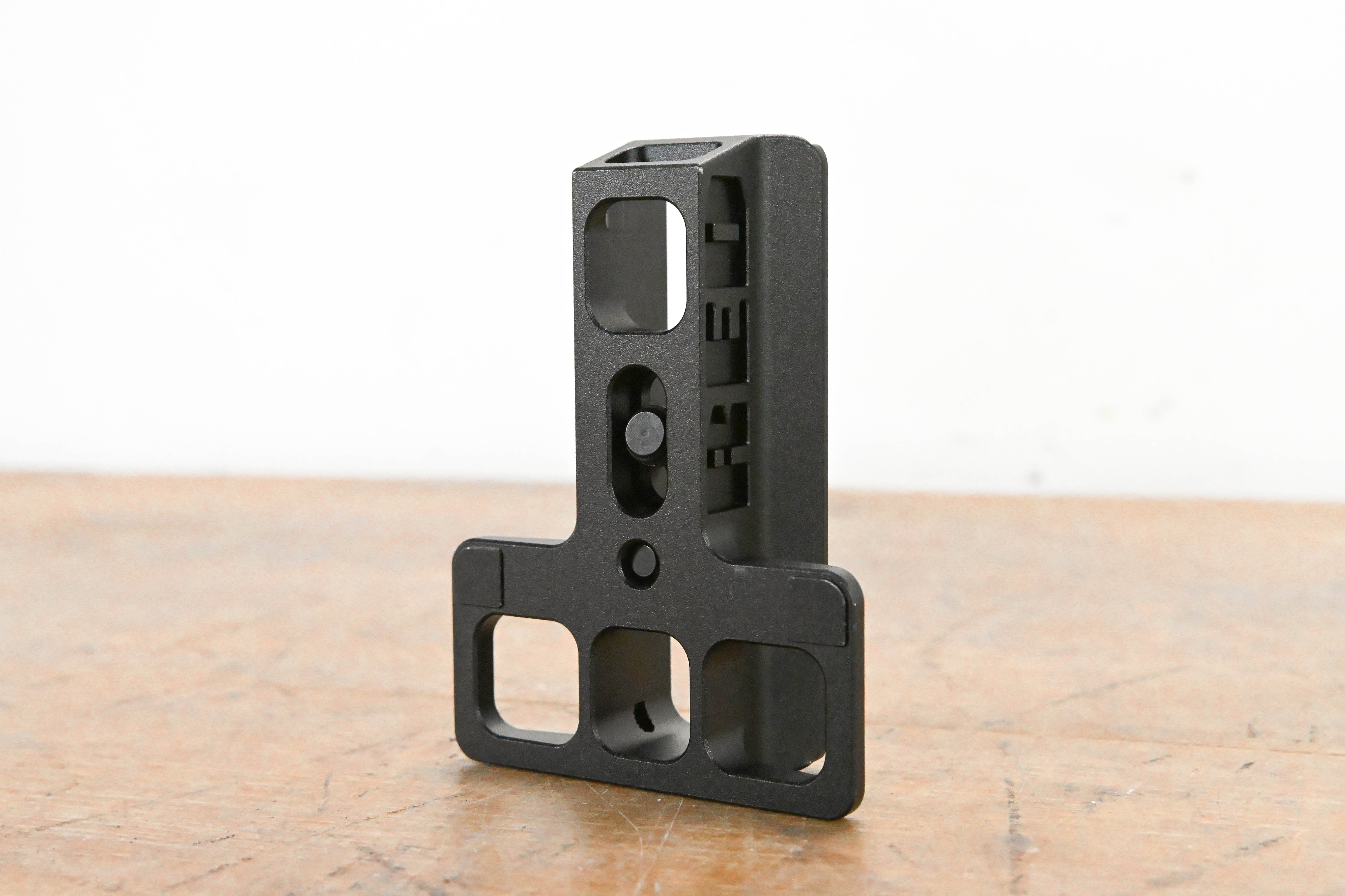 RED Digital Cinema KOMODO Riser Plate