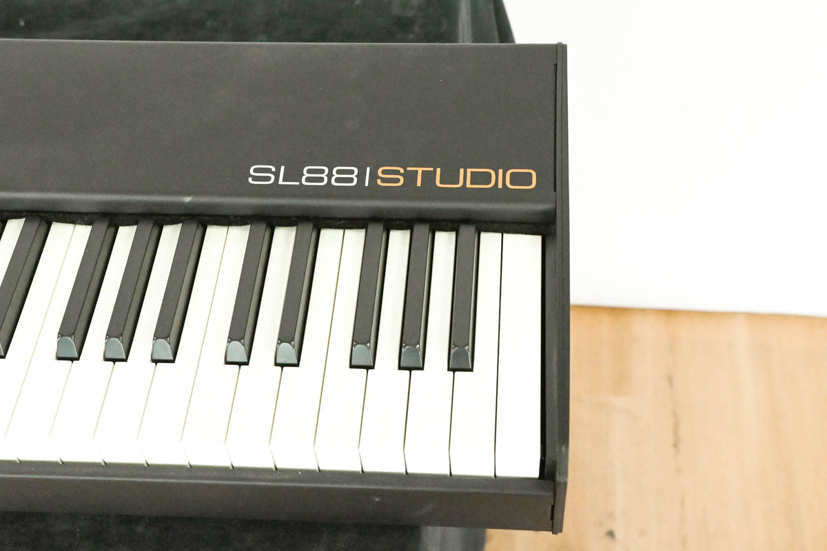Studiologic SL88 Studio 88-key Keyboard Controller (NO POWER SUPPLY)