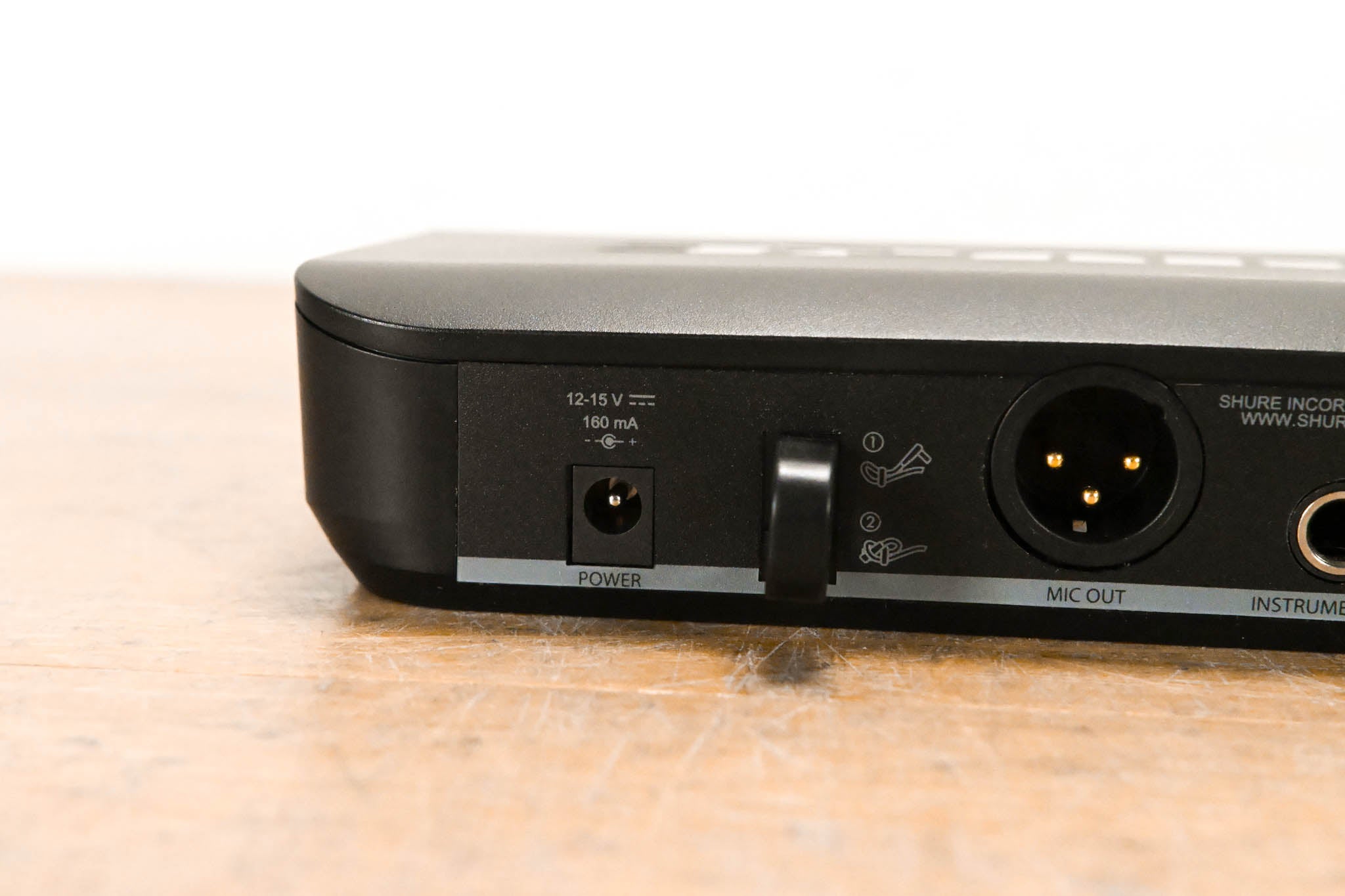 Shure BLX14 Bodypack Wireless System - H9 Band: 512-542 MHz (NO PSU)