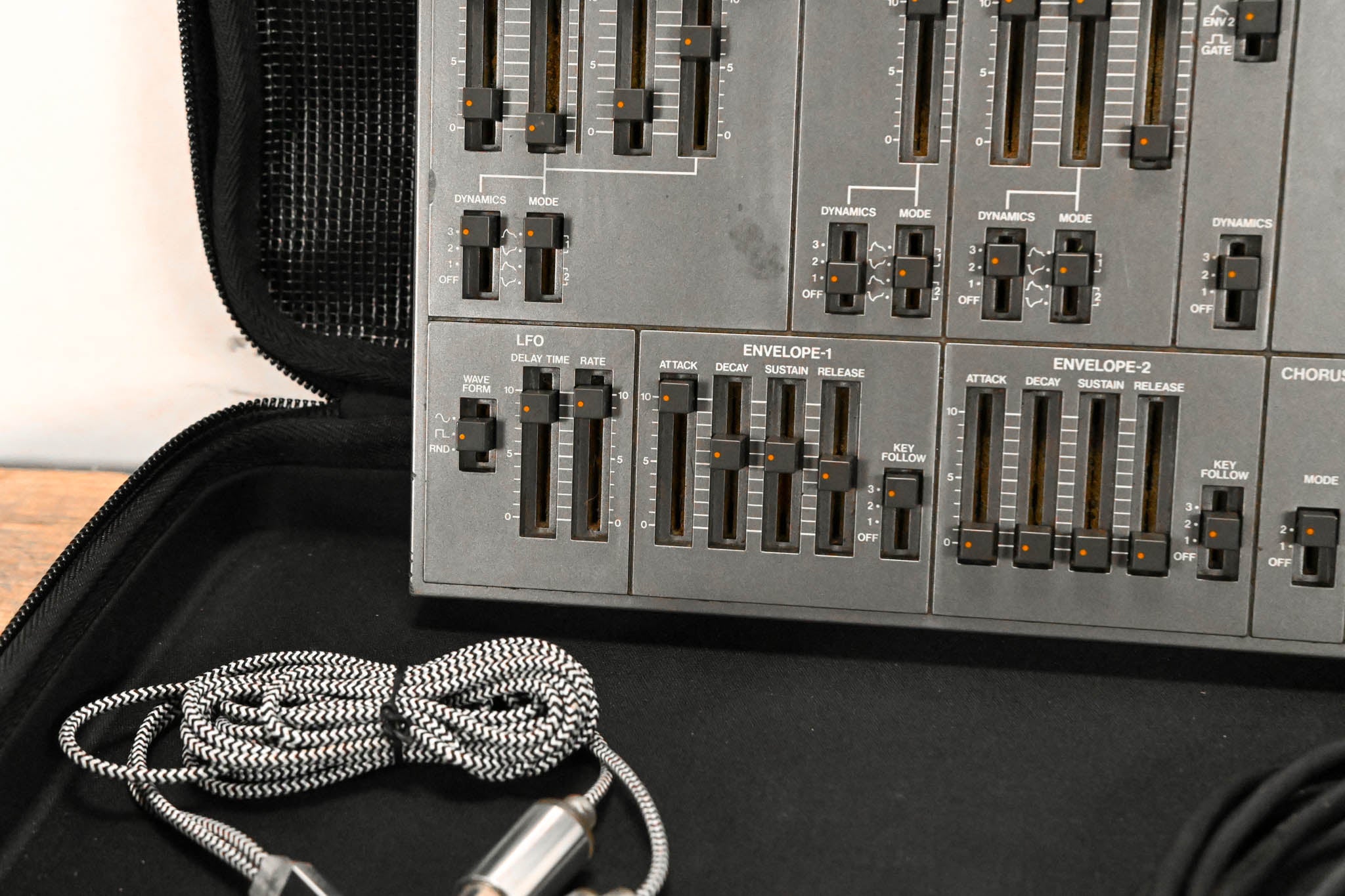 Roland PG-800 Synthesizer Programmer