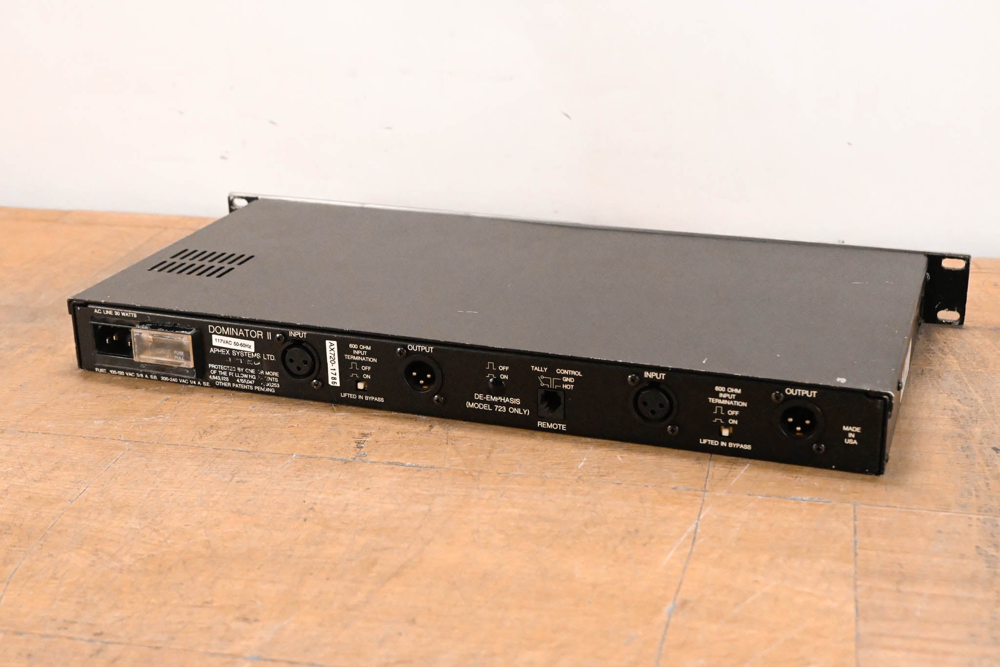 Aphex 720 DOMINATOR II Precision Multiband Peak Limiter
