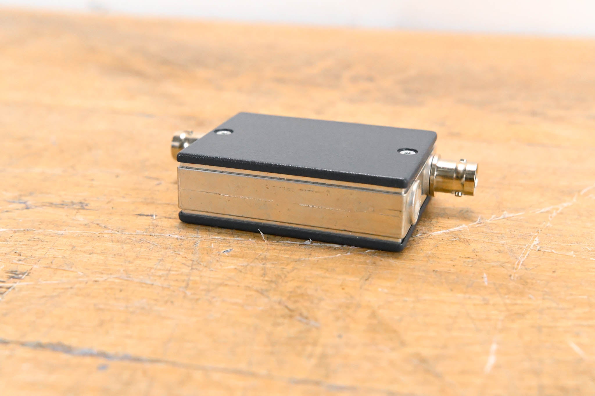 Sennheiser AB3-A Antenna Booster - A Range: 516-558 MHz